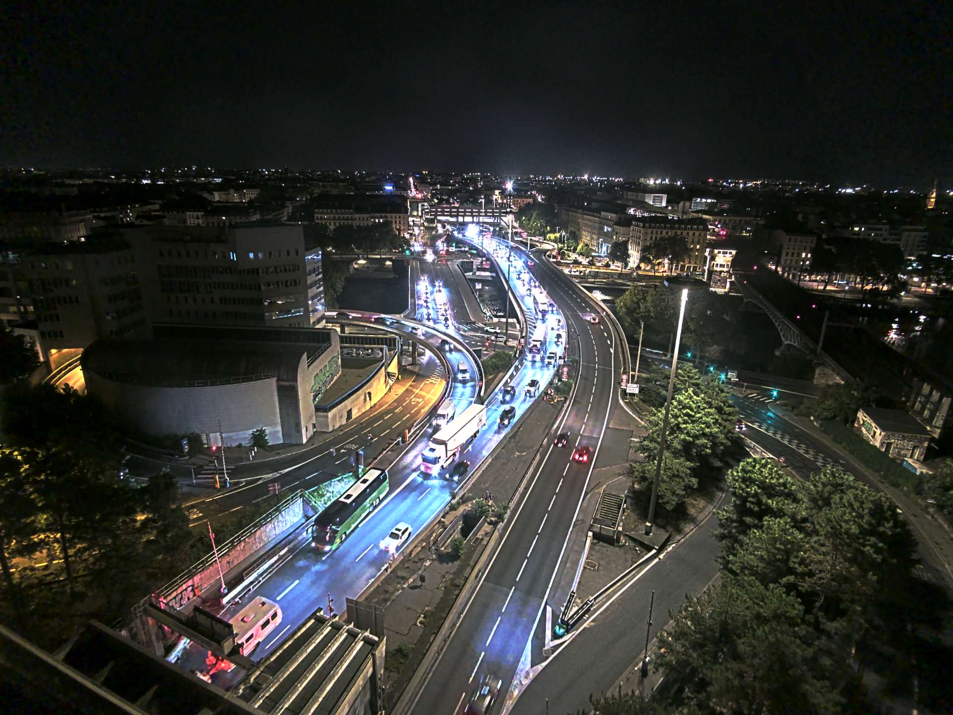 Caméra autoroute à Lyon Perrache à l'entrée Sud du Tunnel sous Fourvière, en direction de Marseille
