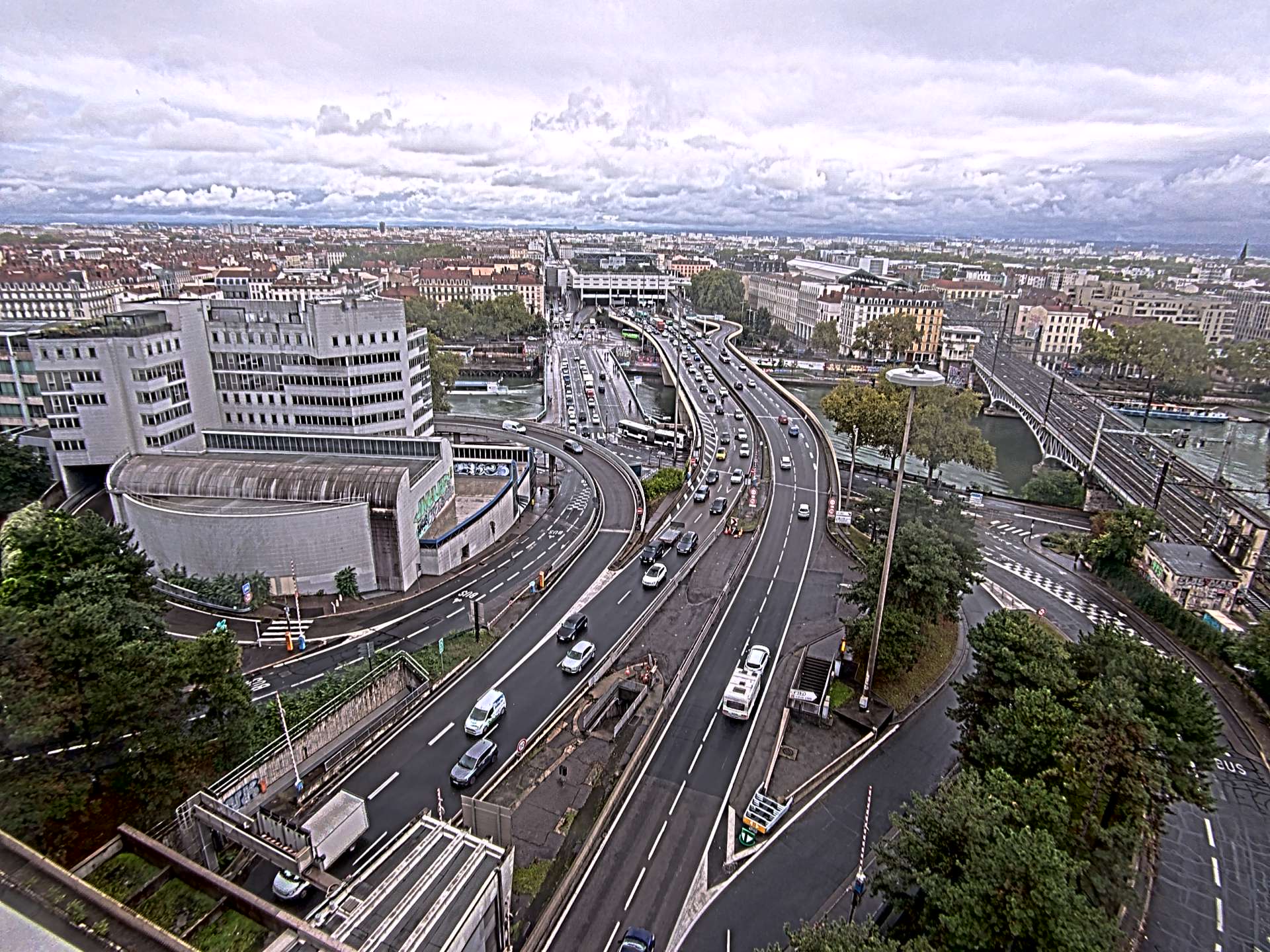 Caméra autoroute à Lyon Perrache à l'entrée Sud du Tunnel sous Fourvière, en direction de Marseille