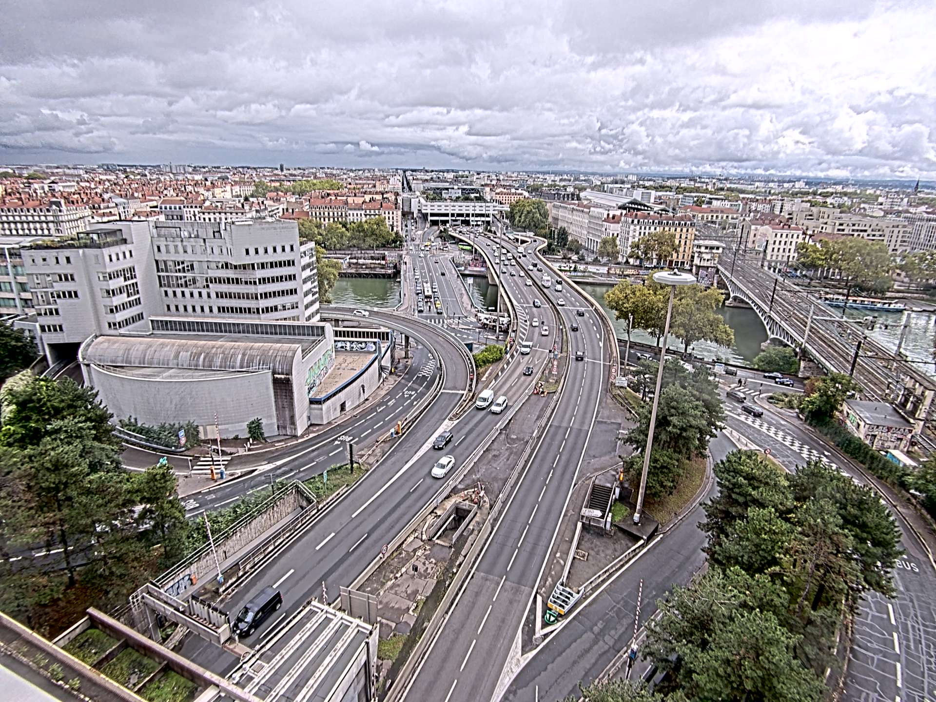 Caméra autoroute à Lyon Perrache à l'entrée Sud du Tunnel sous Fourvière, en direction de Marseille