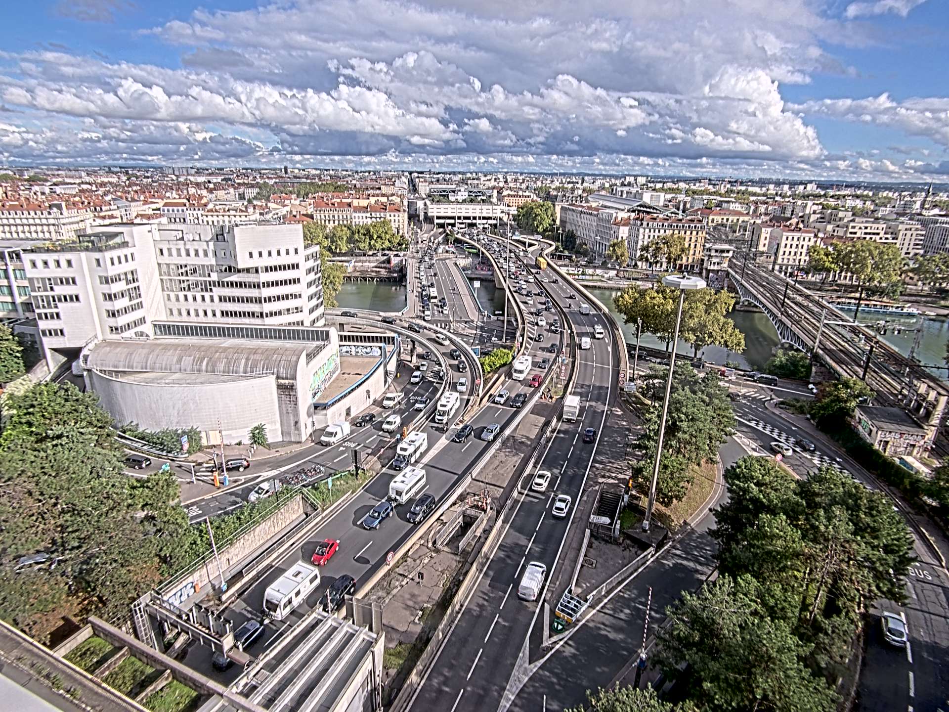 Caméra autoroute à Lyon Perrache à l'entrée Sud du Tunnel sous Fourvière, en direction de Marseille
