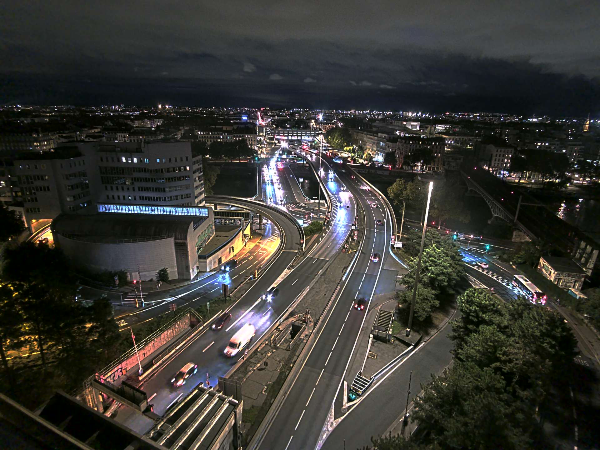 Caméra autoroute à Lyon Perrache à l'entrée Sud du Tunnel sous Fourvière, en direction de Marseille