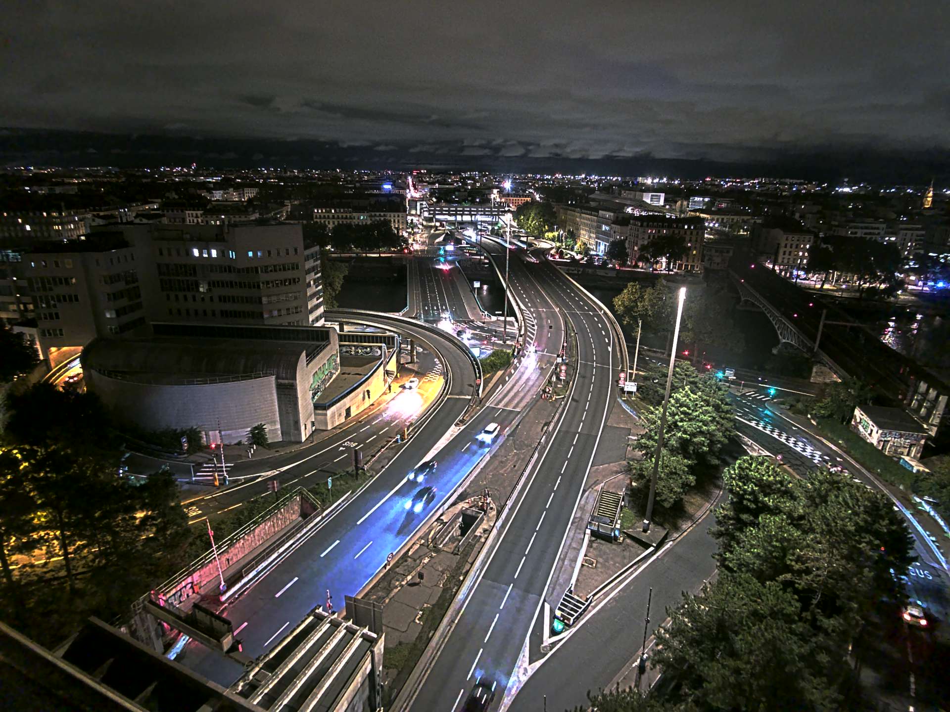 Caméra autoroute à Lyon Perrache à l'entrée Sud du Tunnel sous Fourvière, en direction de Marseille