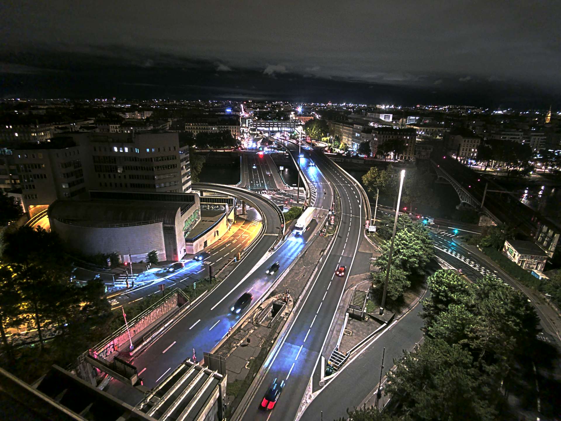Caméra autoroute à Lyon Perrache à l'entrée Sud du Tunnel sous Fourvière, en direction de Marseille