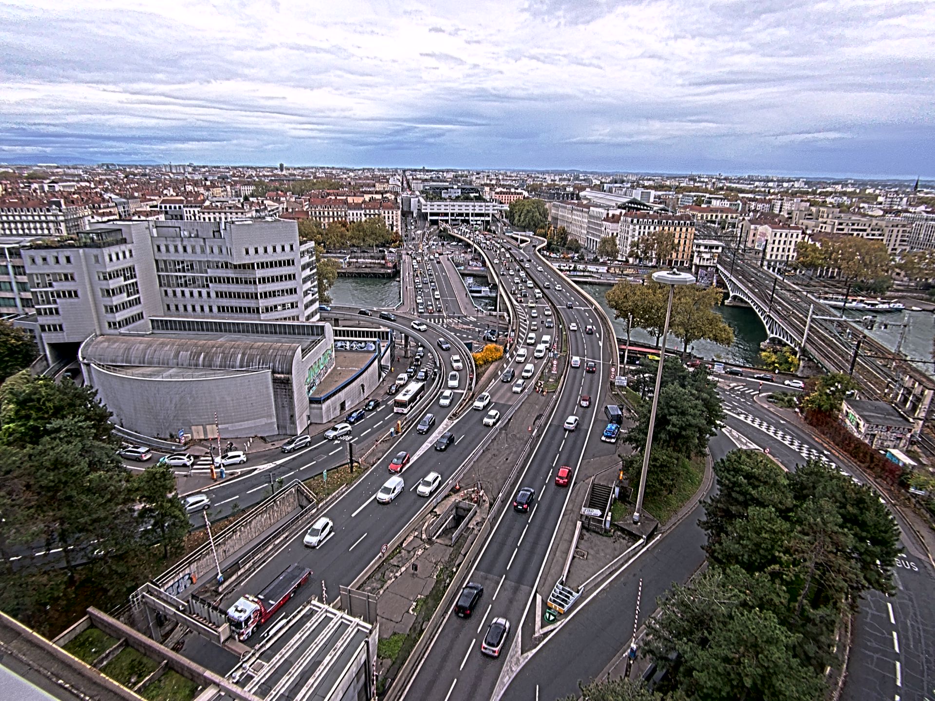 Caméra autoroute à Lyon Perrache à l'entrée Sud du Tunnel sous Fourvière, en direction de Marseille