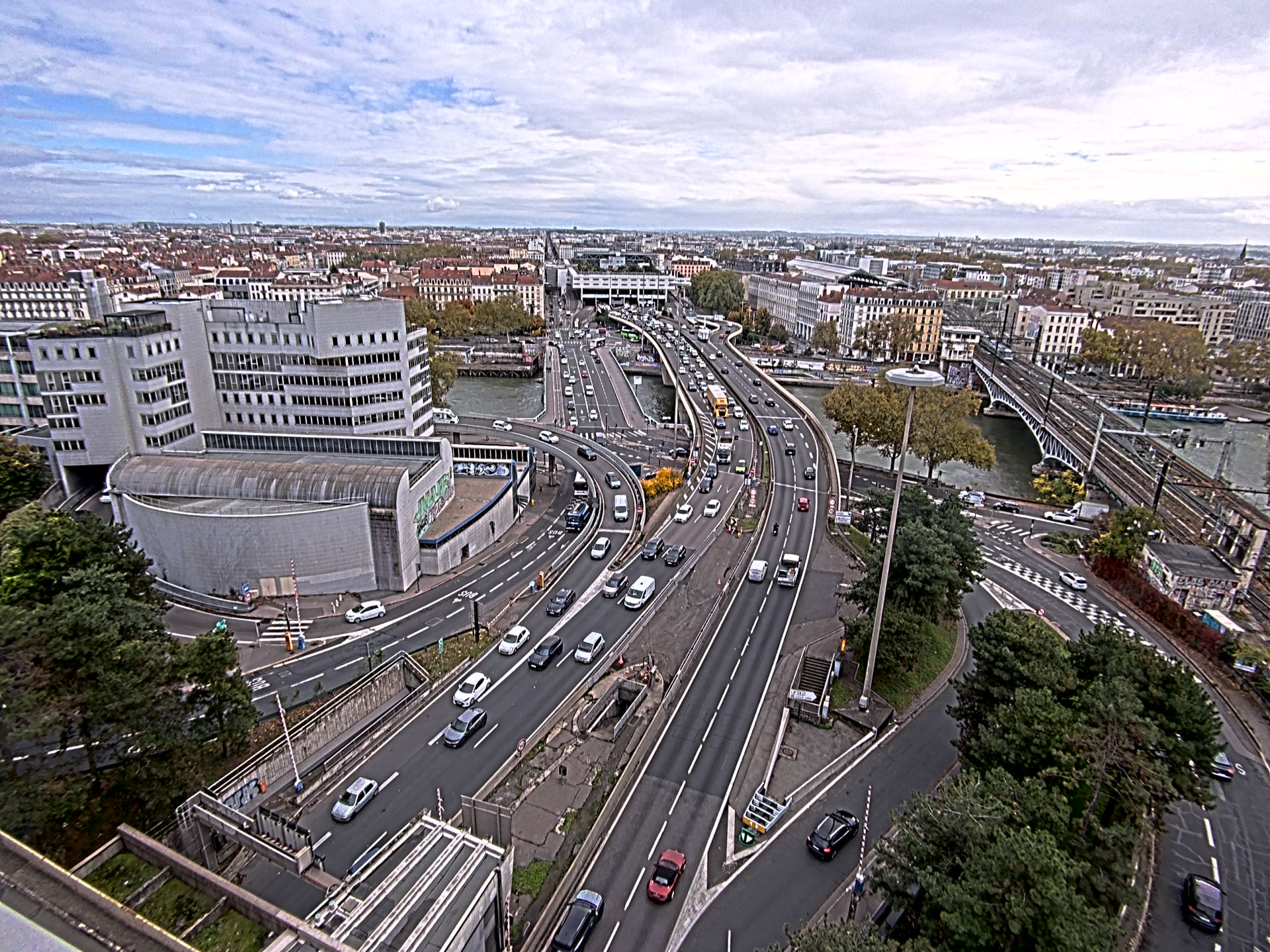 Caméra autoroute à Lyon Perrache à l'entrée Sud du Tunnel sous Fourvière, en direction de Marseille