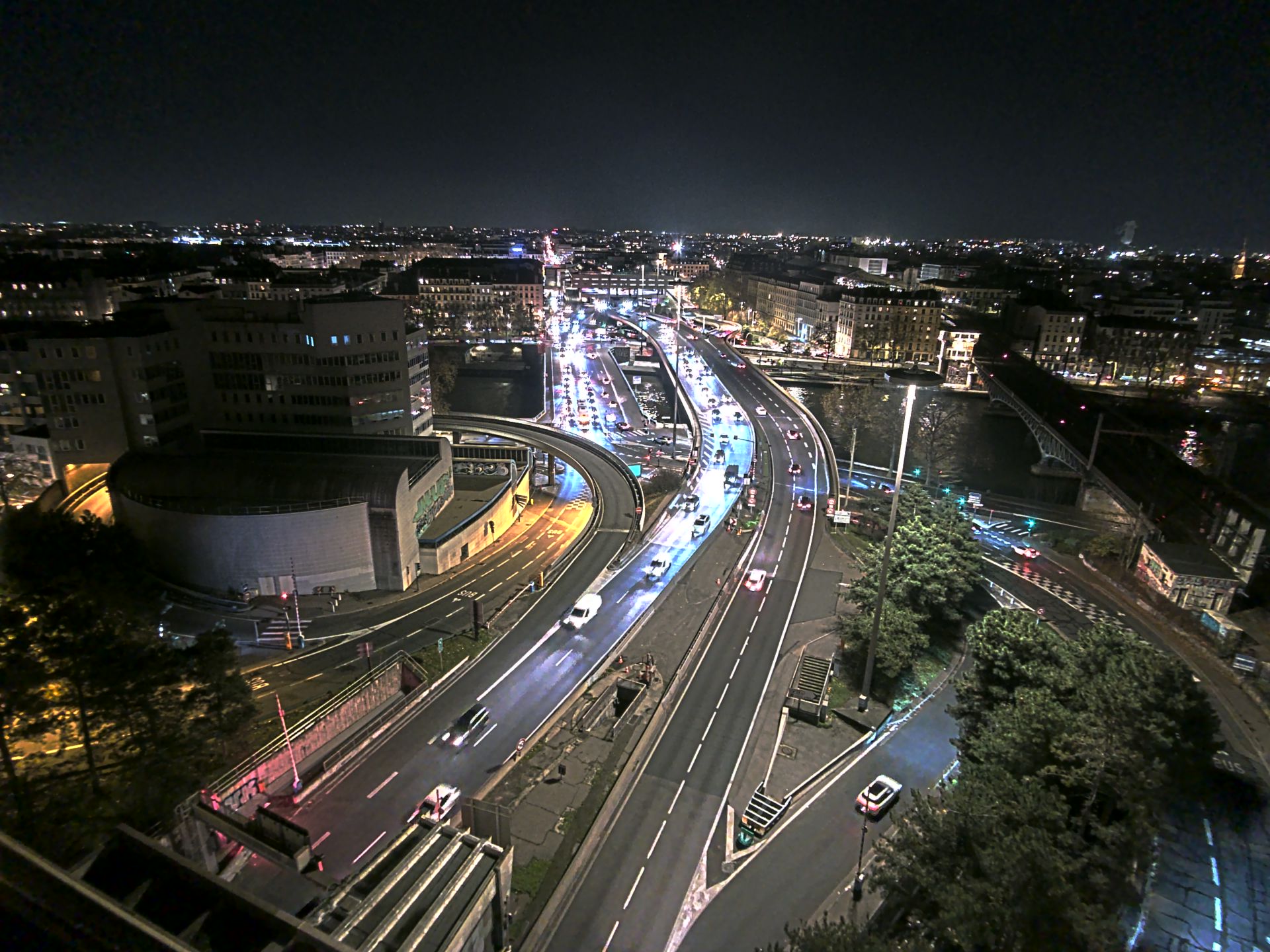 Caméra autoroute à Lyon Perrache à l'entrée Sud du Tunnel sous Fourvière, en direction de Marseille
