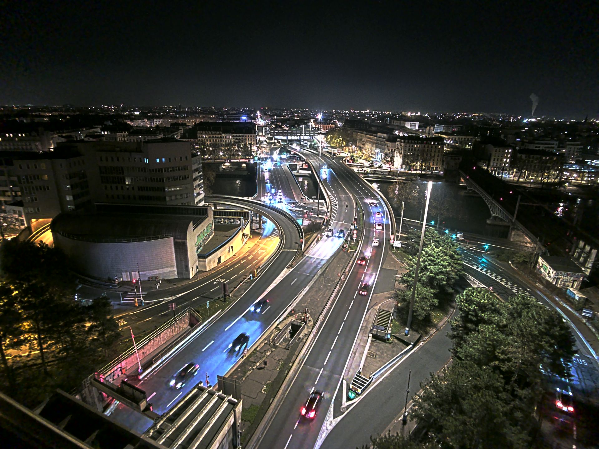 Caméra autoroute à Lyon Perrache à l'entrée Sud du Tunnel sous Fourvière, en direction de Marseille