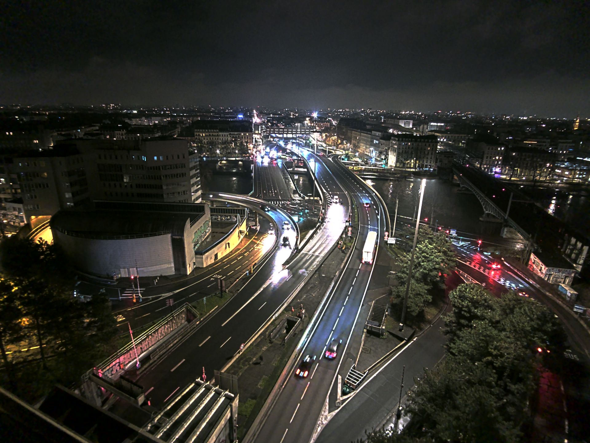 Caméra autoroute à Lyon Perrache à l'entrée Sud du Tunnel sous Fourvière, en direction de Marseille