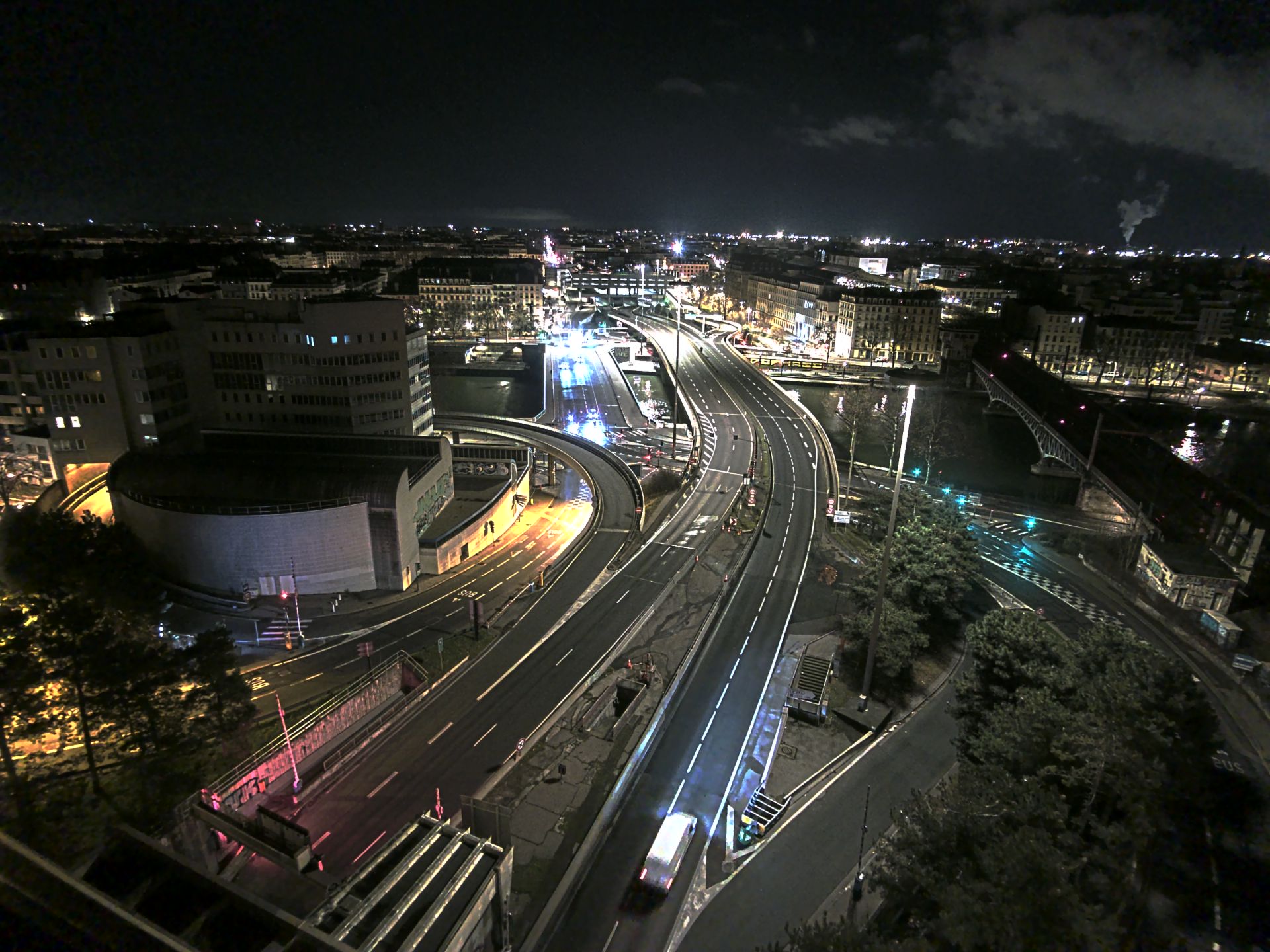 Caméra autoroute à Lyon Perrache à l'entrée Sud du Tunnel sous Fourvière, en direction de Marseille