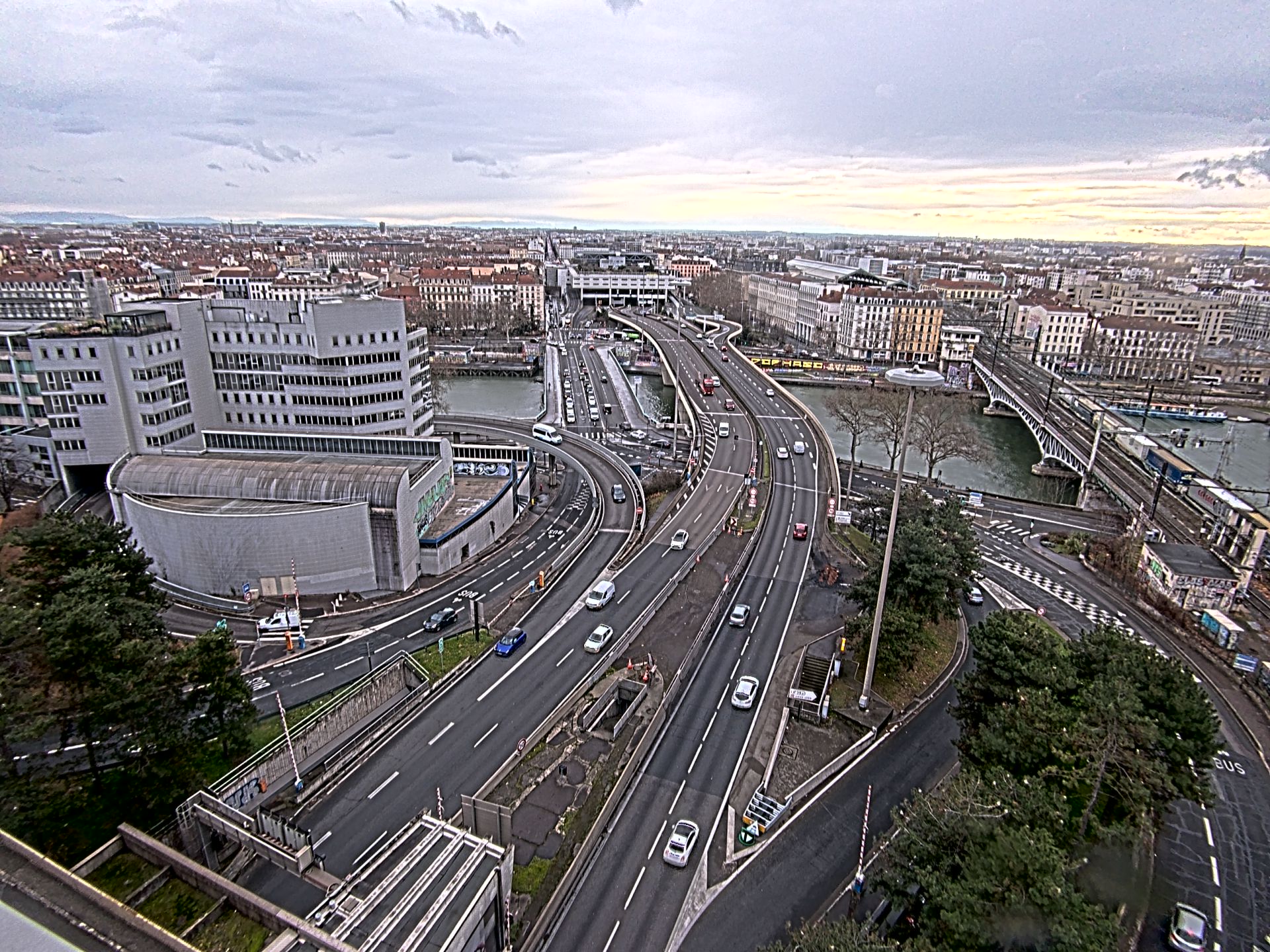 Caméra autoroute à Lyon Perrache à l'entrée Sud du Tunnel sous Fourvière, en direction de Marseille