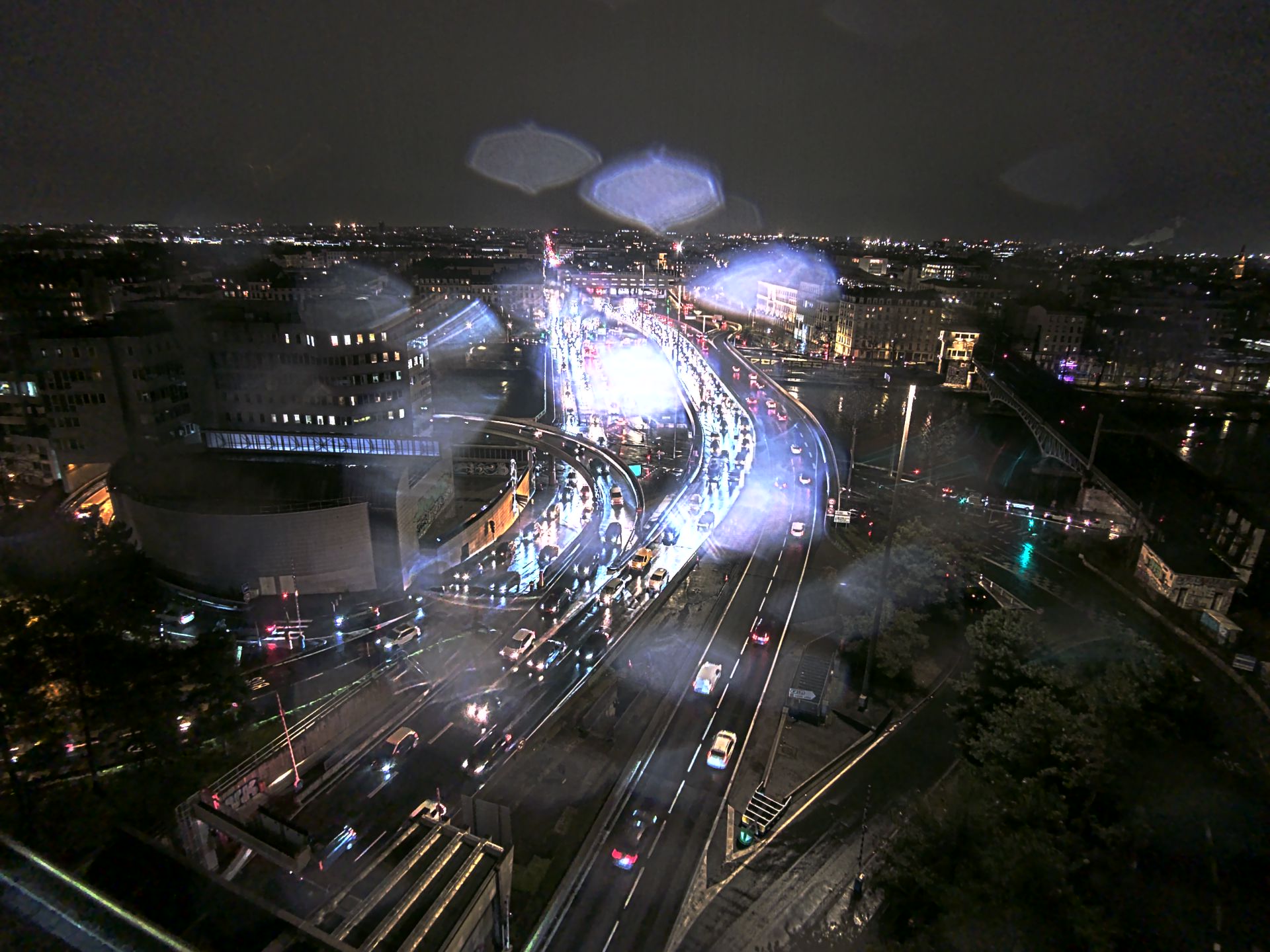 Caméra autoroute à Lyon Perrache à l'entrée Sud du Tunnel sous Fourvière, en direction de Marseille