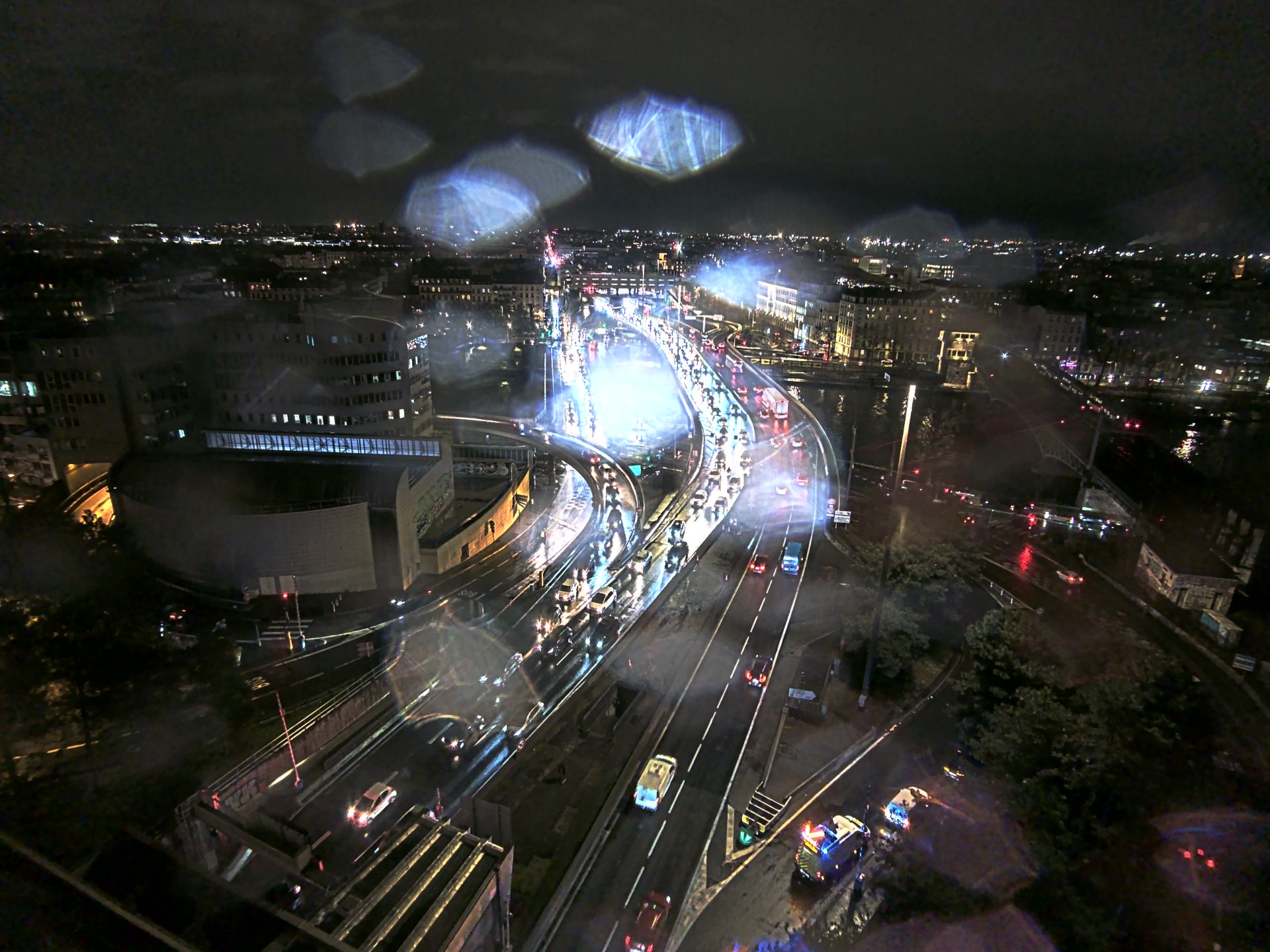 Caméra autoroute à Lyon Perrache à l'entrée Sud du Tunnel sous Fourvière, en direction de Marseille