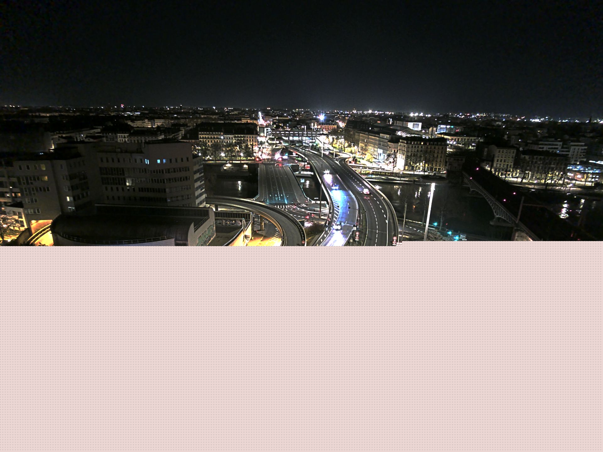 Caméra autoroute à Lyon Perrache à l'entrée Sud du Tunnel sous Fourvière, en direction de Marseille