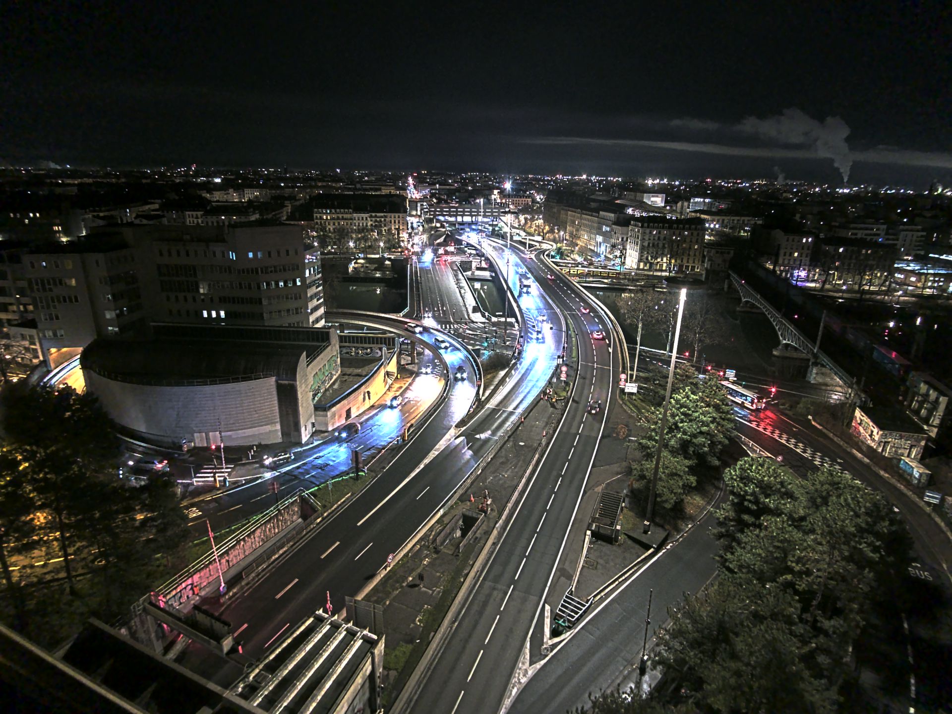 Caméra autoroute à Lyon Perrache à l'entrée Sud du Tunnel sous Fourvière, en direction de Marseille