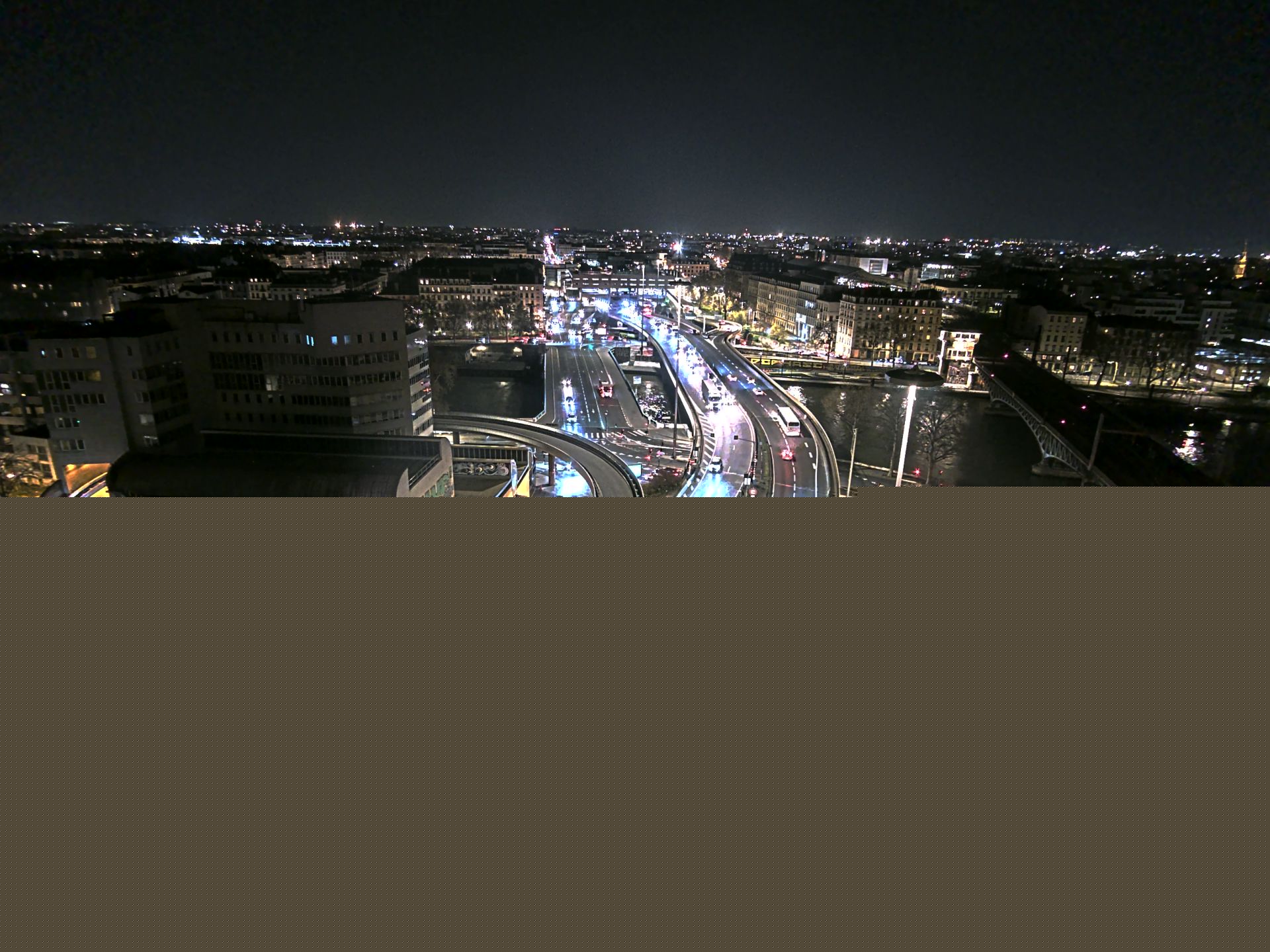 Caméra autoroute à Lyon Perrache à l'entrée Sud du Tunnel sous Fourvière, en direction de Marseille
