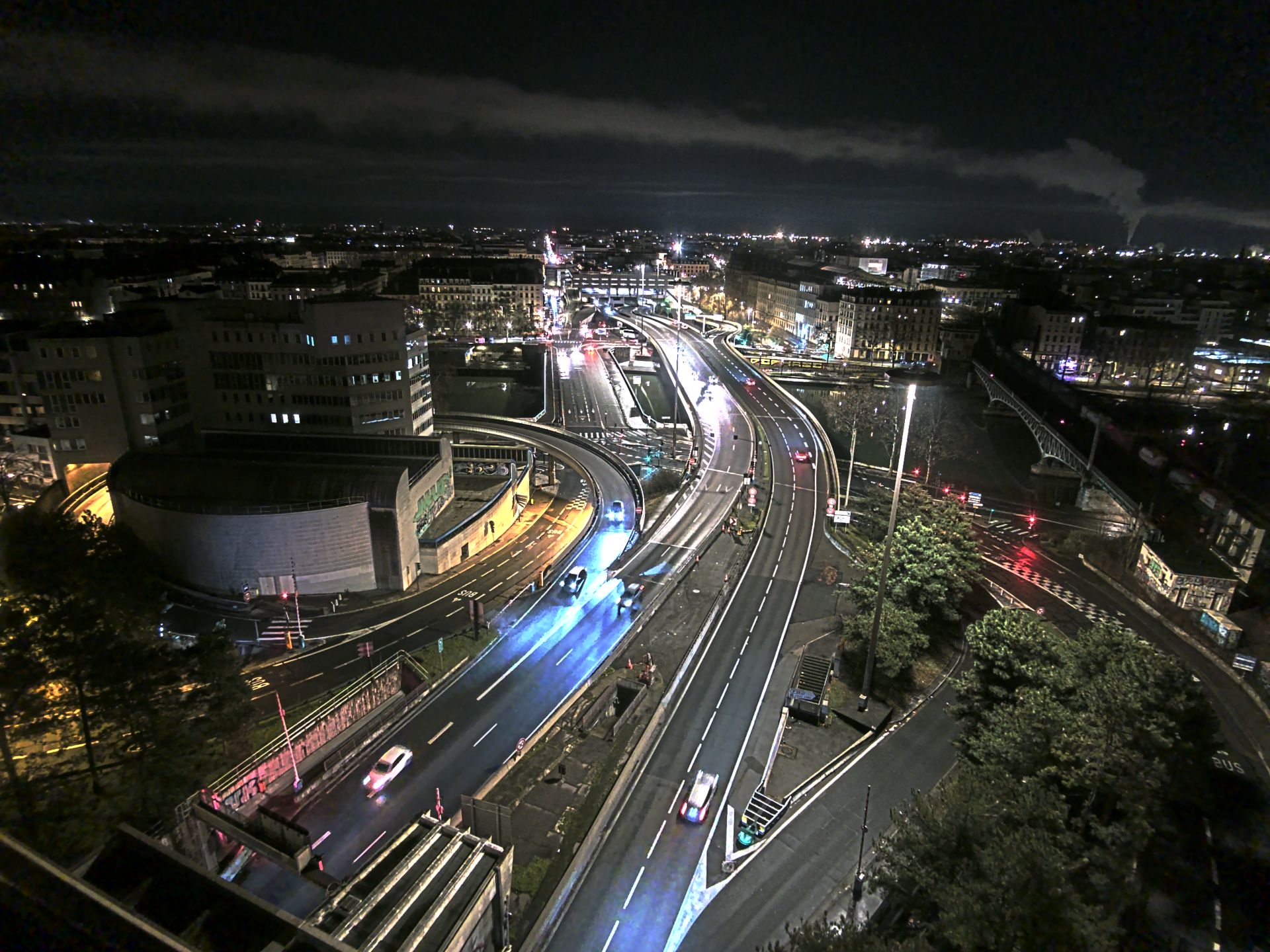 Caméra autoroute à Lyon Perrache à l'entrée Sud du Tunnel sous Fourvière, en direction de Marseille