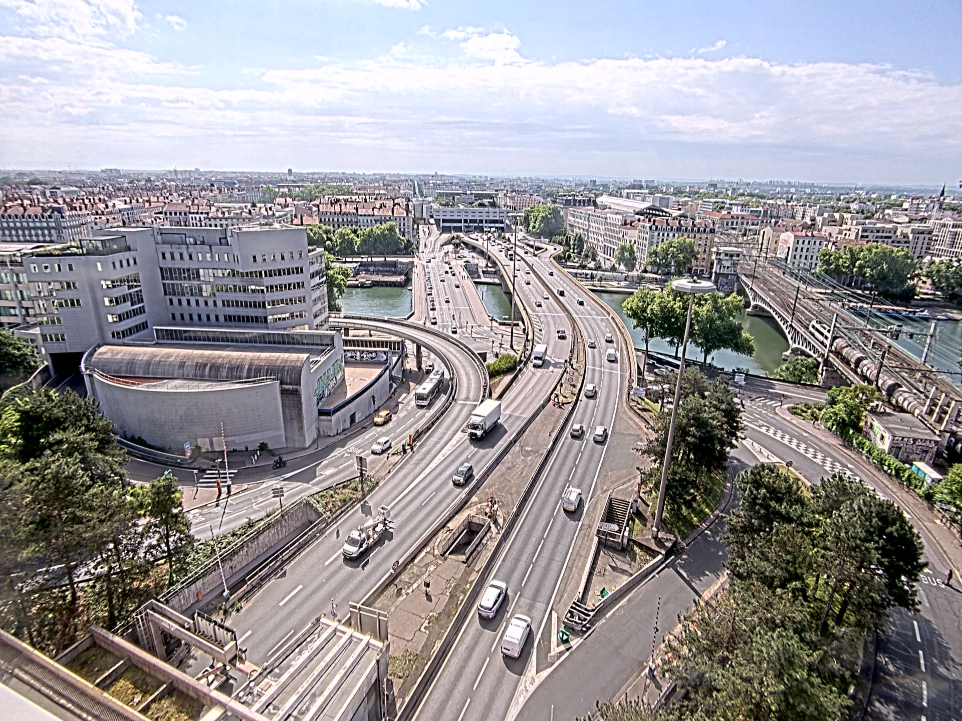Caméra autoroute à Lyon Perrache à l'entrée Sud du Tunnel sous Fourvière, en direction de Marseille