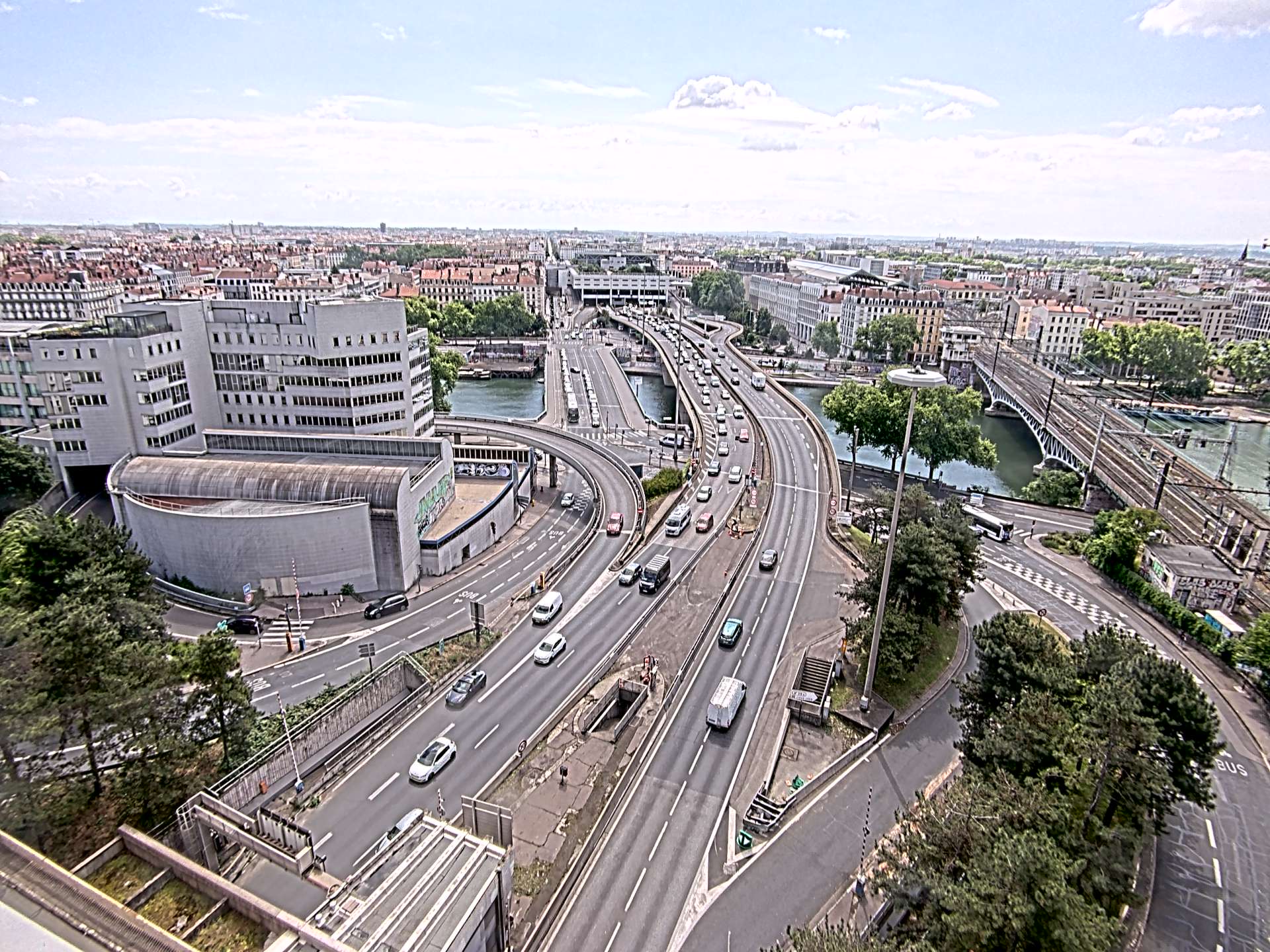 Caméra autoroute à Lyon Perrache à l'entrée Sud du Tunnel sous Fourvière, en direction de Marseille