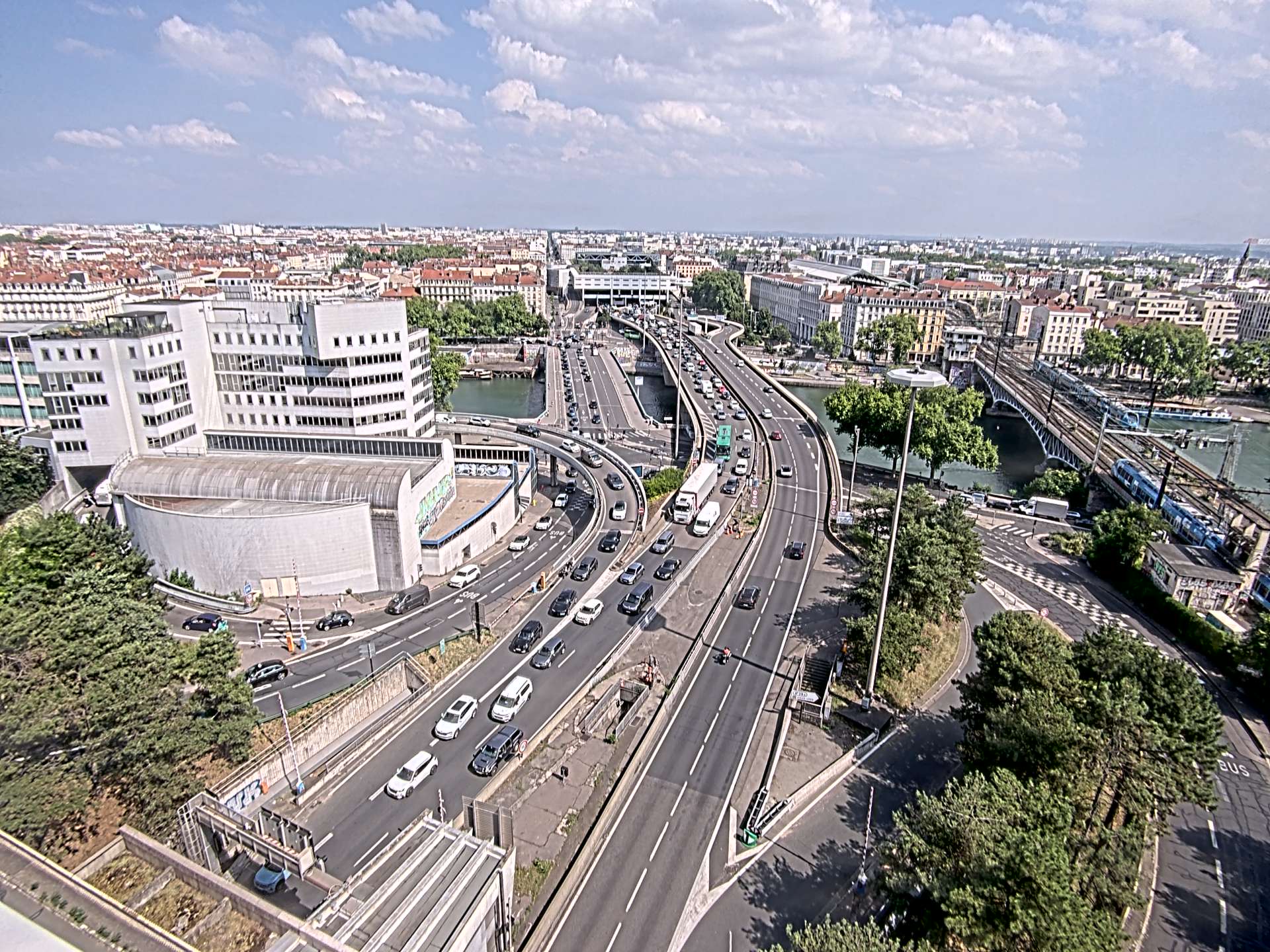 Caméra autoroute à Lyon Perrache à l'entrée Sud du Tunnel sous Fourvière, en direction de Marseille