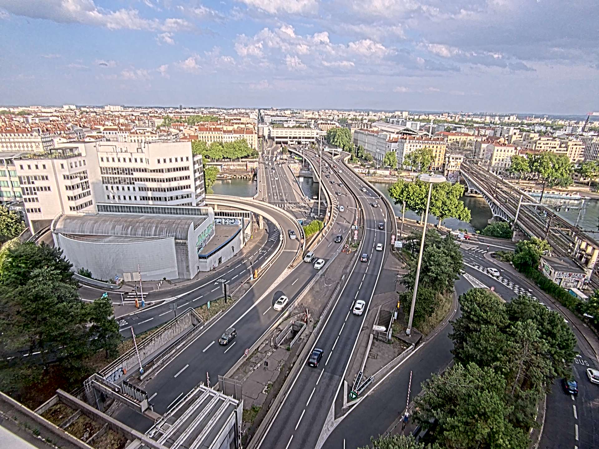 Caméra autoroute à Lyon Perrache à l'entrée Sud du Tunnel sous Fourvière, en direction de Marseille