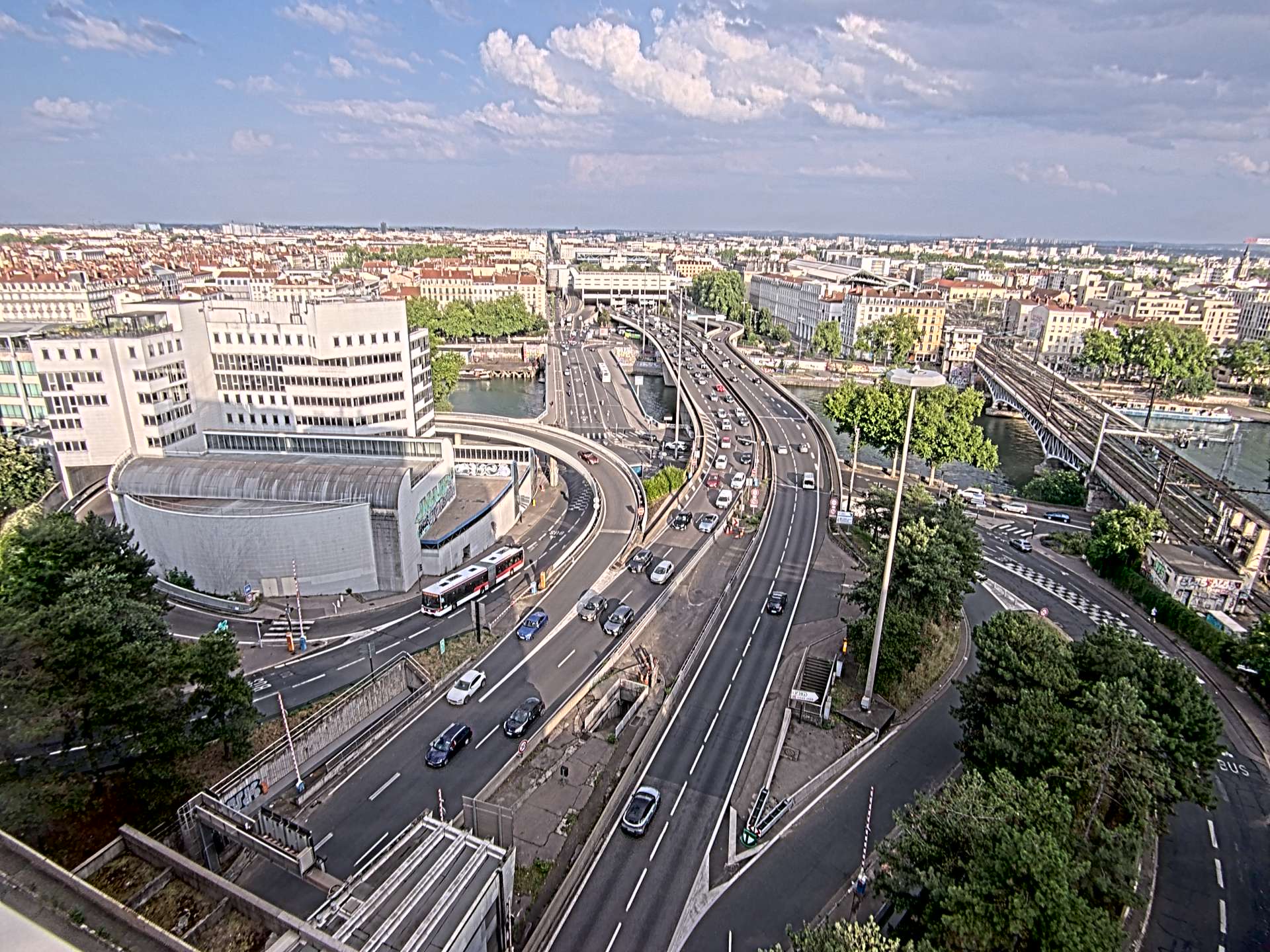 Caméra autoroute à Lyon Perrache à l'entrée Sud du Tunnel sous Fourvière, en direction de Marseille