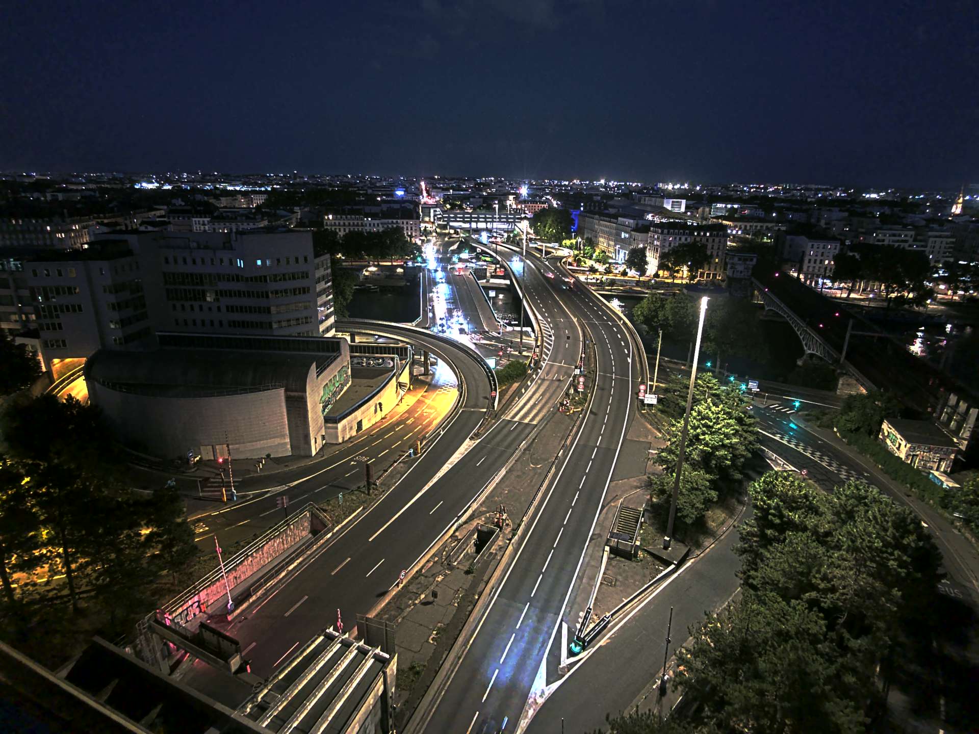 Caméra autoroute à Lyon Perrache à l'entrée Sud du Tunnel sous Fourvière, en direction de Marseille