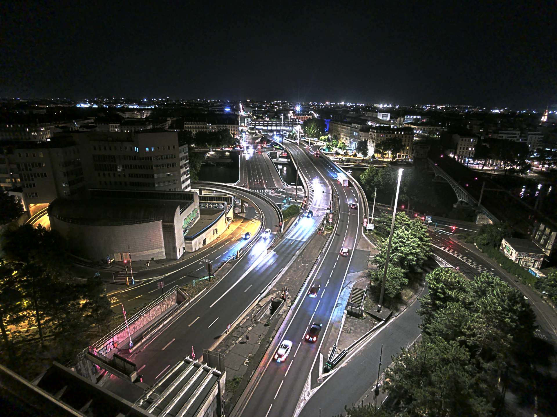 Caméra autoroute à Lyon Perrache à l'entrée Sud du Tunnel sous Fourvière, en direction de Marseille