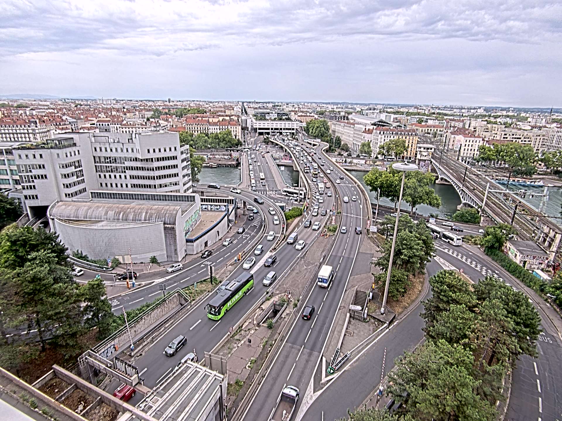 Caméra autoroute à Lyon Perrache à l'entrée Sud du Tunnel sous Fourvière, en direction de Marseille