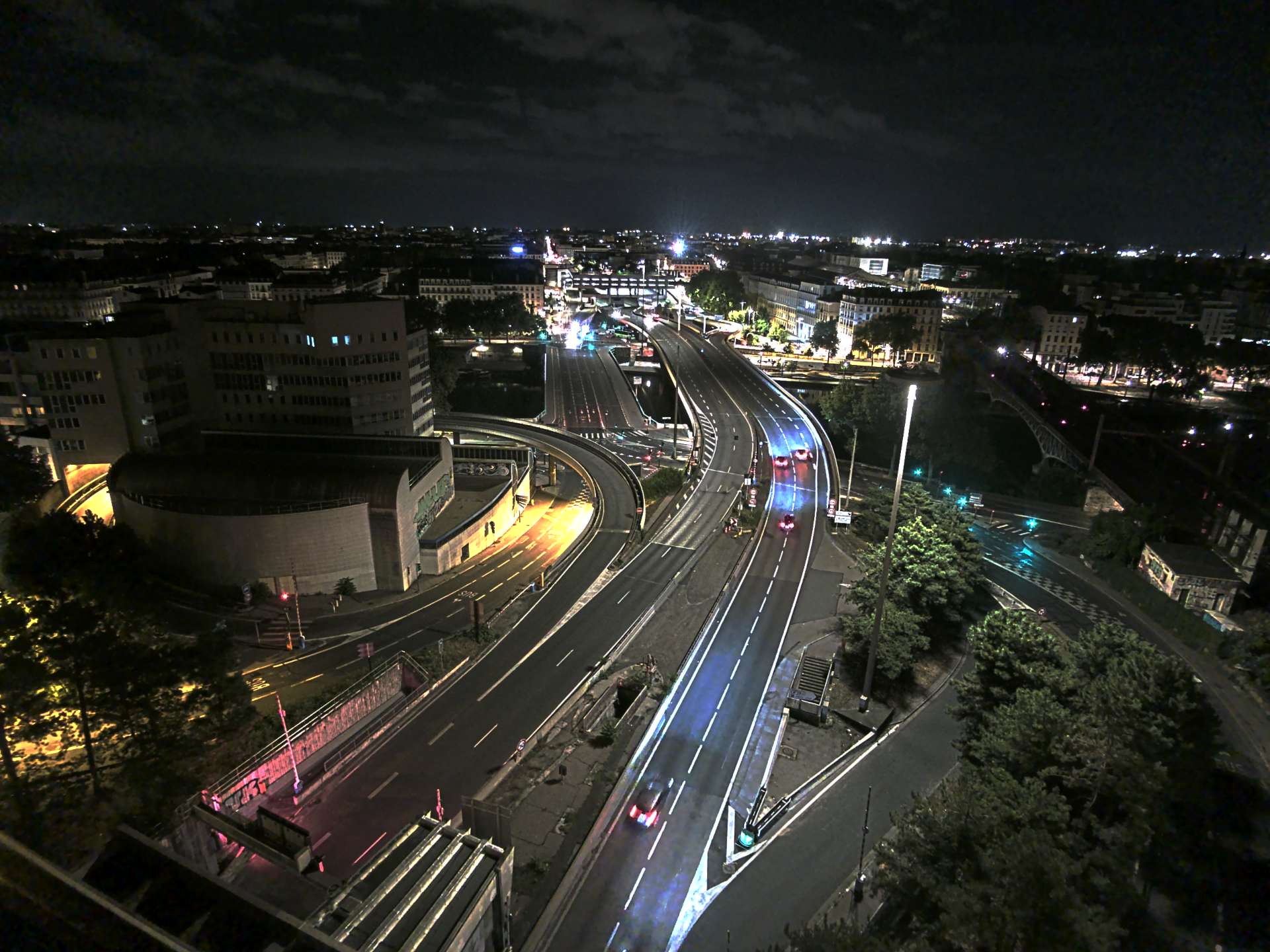 Caméra autoroute à Lyon Perrache à l'entrée Sud du Tunnel sous Fourvière, en direction de Marseille