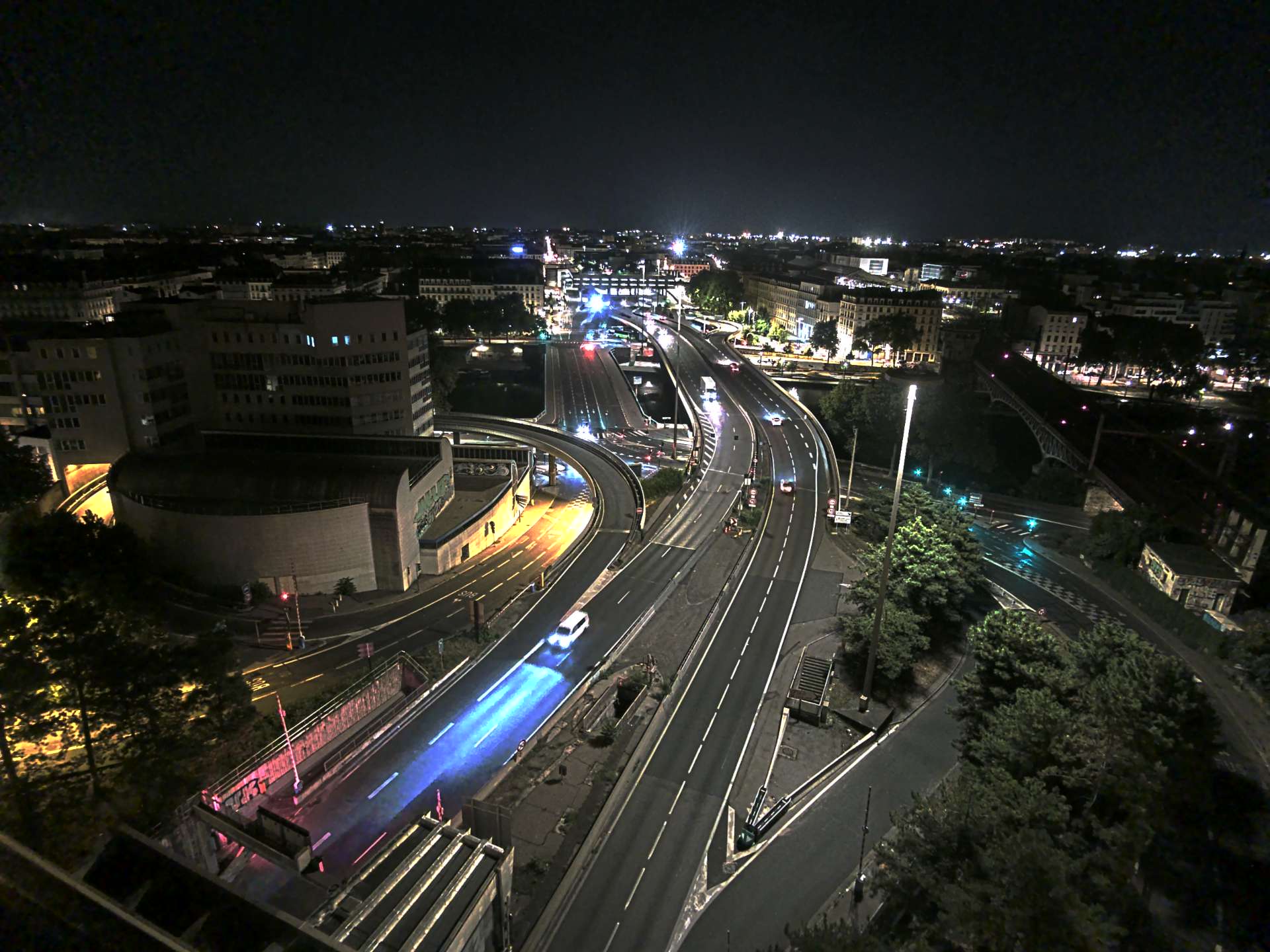 Caméra autoroute à Lyon Perrache à l'entrée Sud du Tunnel sous Fourvière, en direction de Marseille