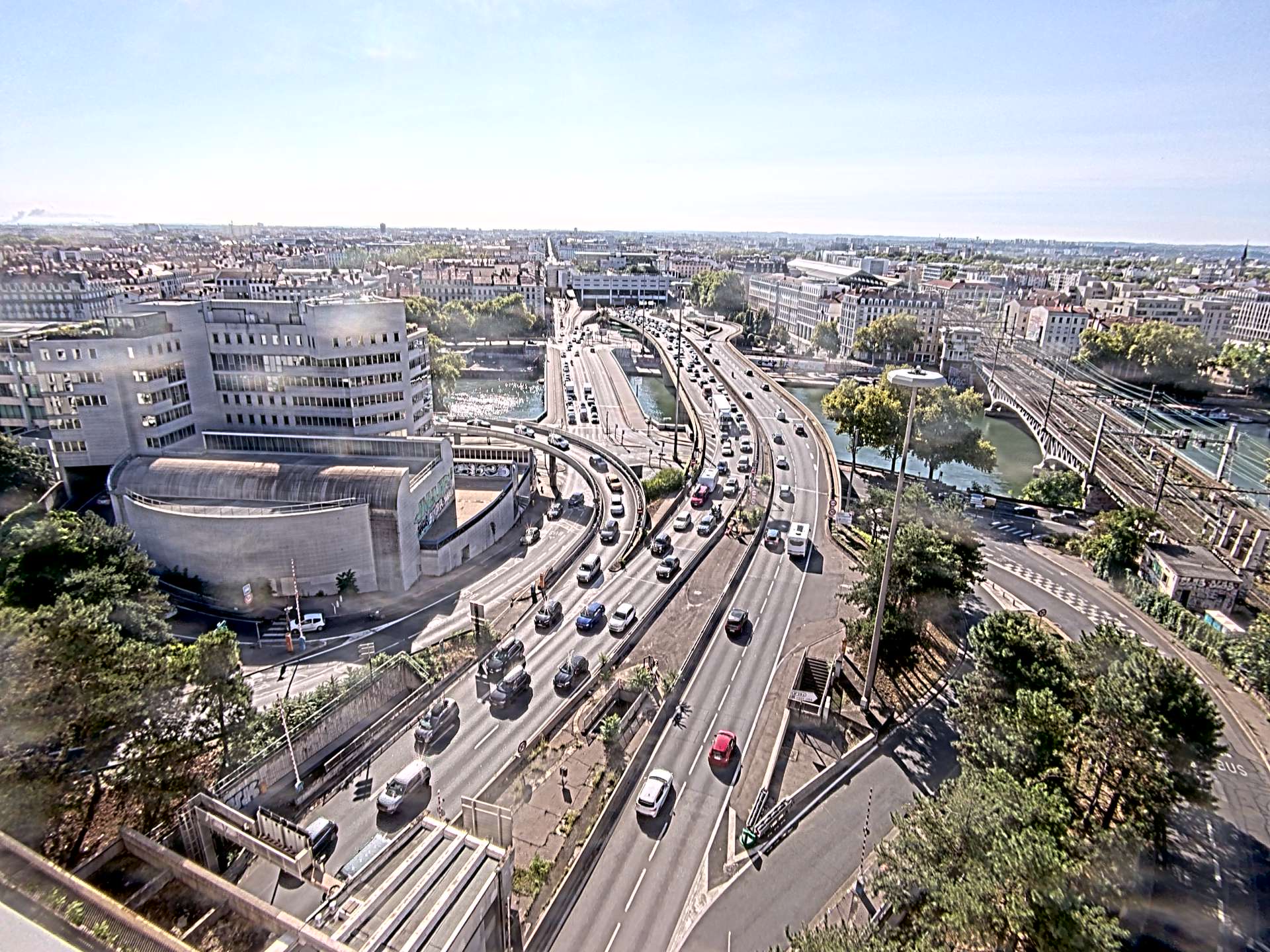 Caméra autoroute à Lyon Perrache à l'entrée Sud du Tunnel sous Fourvière, en direction de Marseille