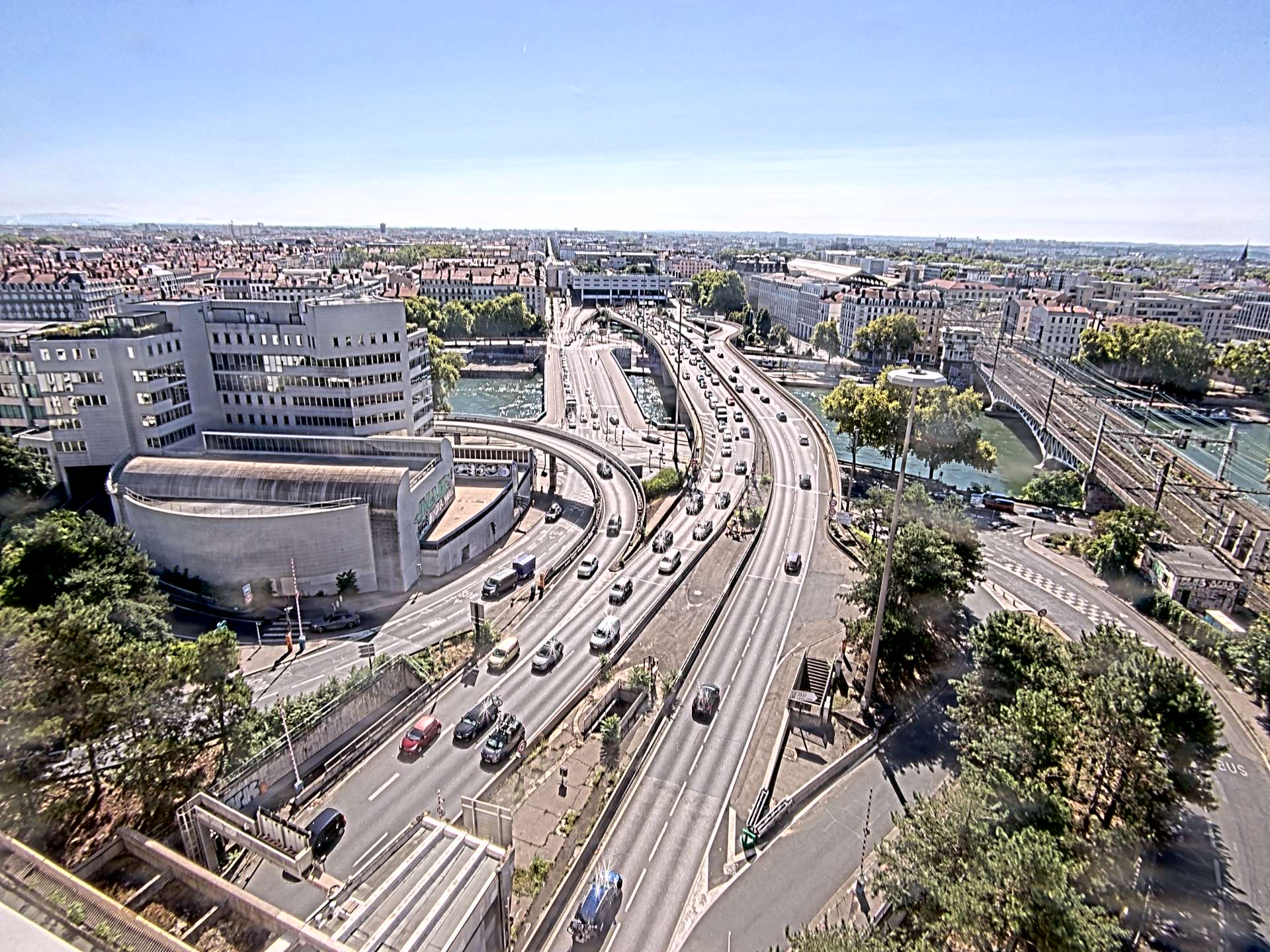 Caméra autoroute à Lyon Perrache à l'entrée Sud du Tunnel sous Fourvière, en direction de Marseille