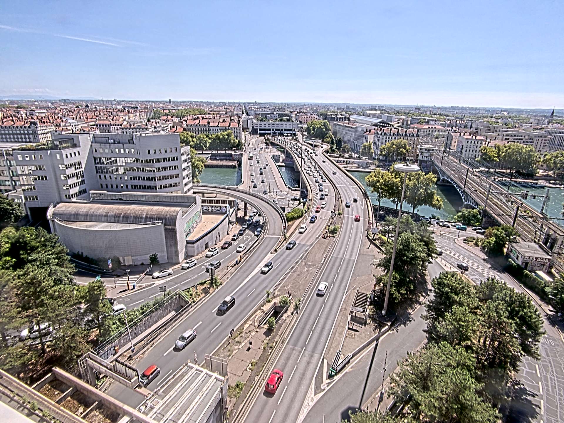 Caméra autoroute à Lyon Perrache à l'entrée Sud du Tunnel sous Fourvière, en direction de Marseille