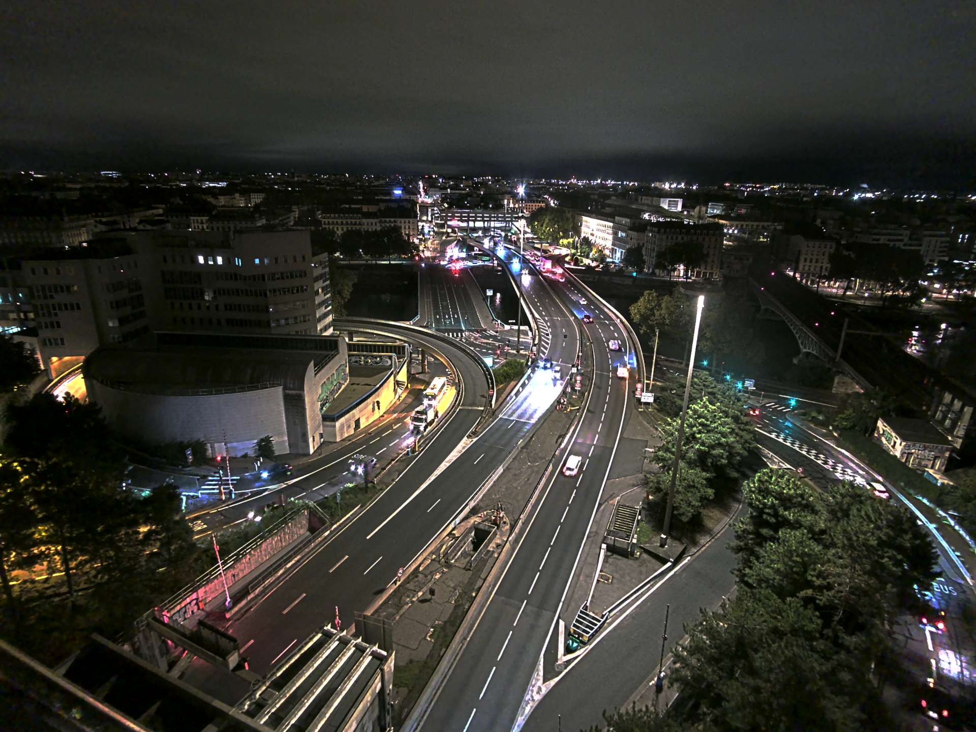 Caméra autoroute à Lyon Perrache à l'entrée Sud du Tunnel sous Fourvière, en direction de Marseille