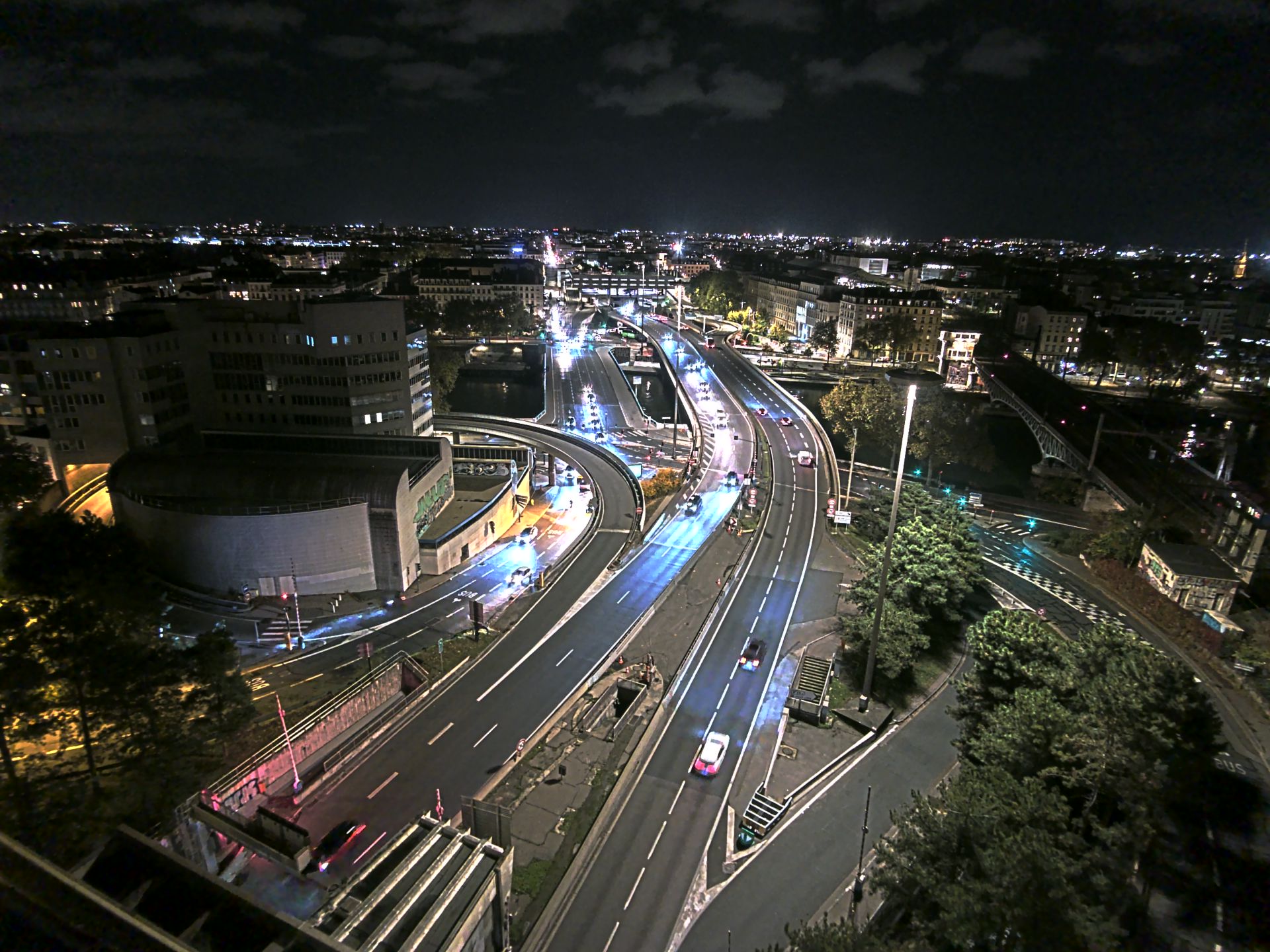Caméra autoroute à Lyon Perrache à l'entrée Sud du Tunnel sous Fourvière, en direction de Marseille
