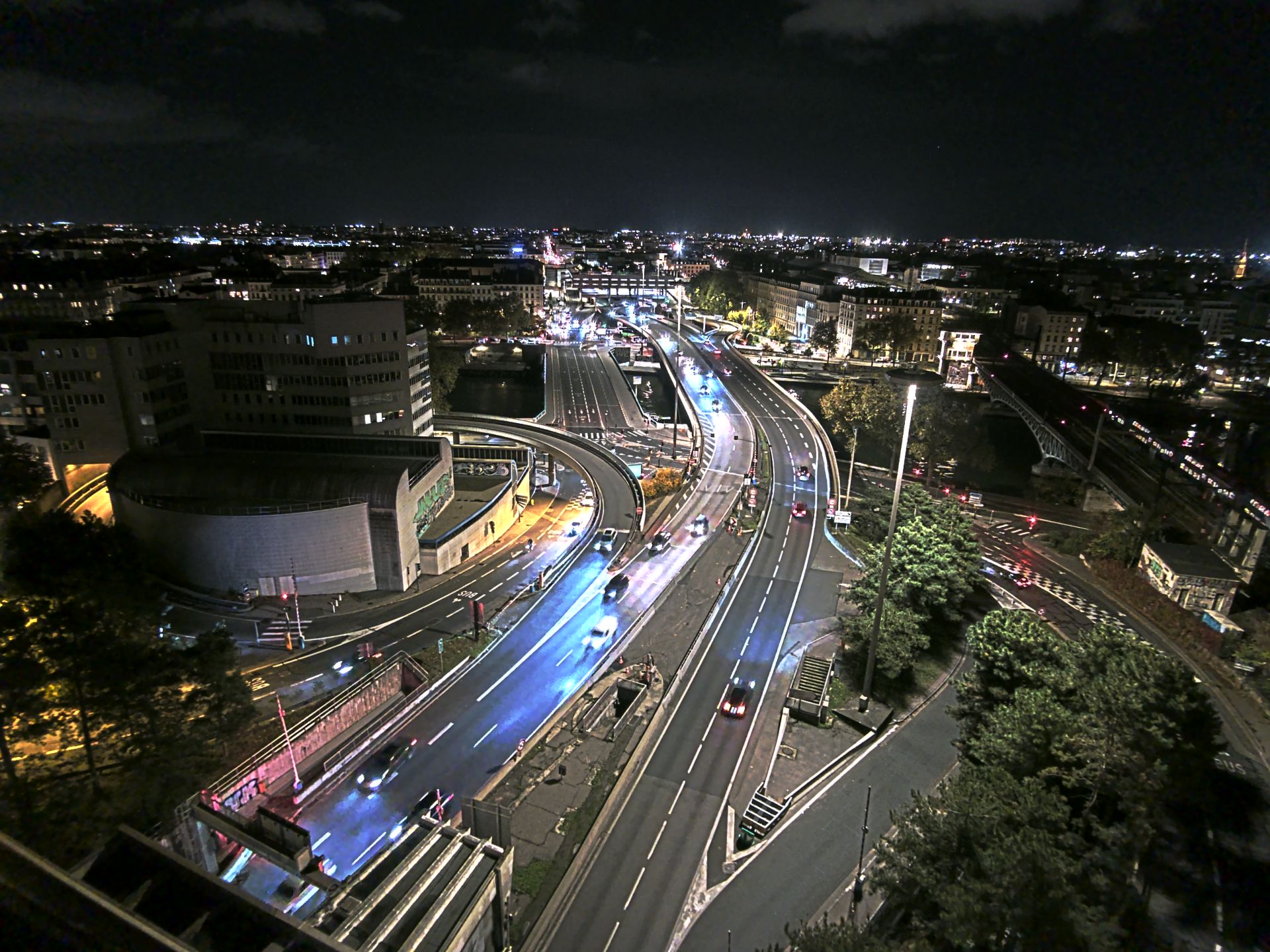 Caméra autoroute à Lyon Perrache à l'entrée Sud du Tunnel sous Fourvière, en direction de Marseille