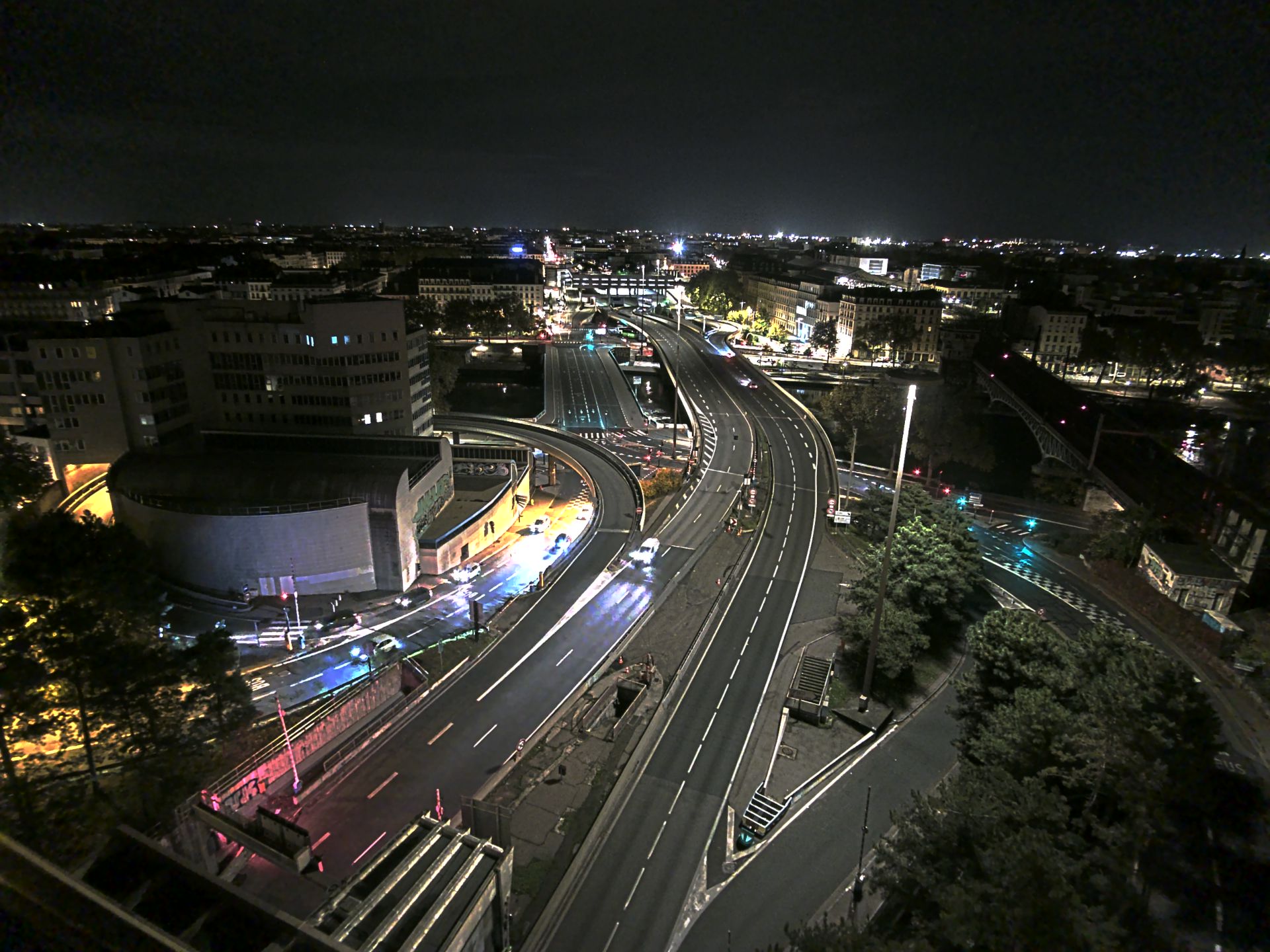 Caméra autoroute à Lyon Perrache à l'entrée Sud du Tunnel sous Fourvière, en direction de Marseille