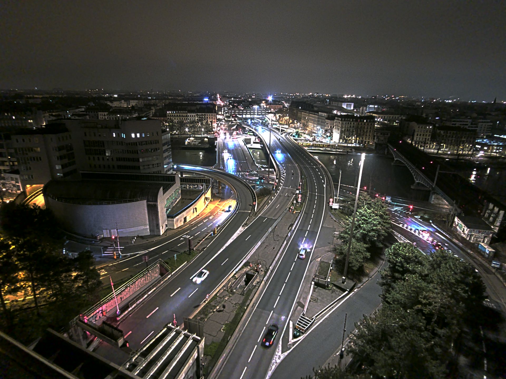 Caméra autoroute à Lyon Perrache à l'entrée Sud du Tunnel sous Fourvière, en direction de Marseille