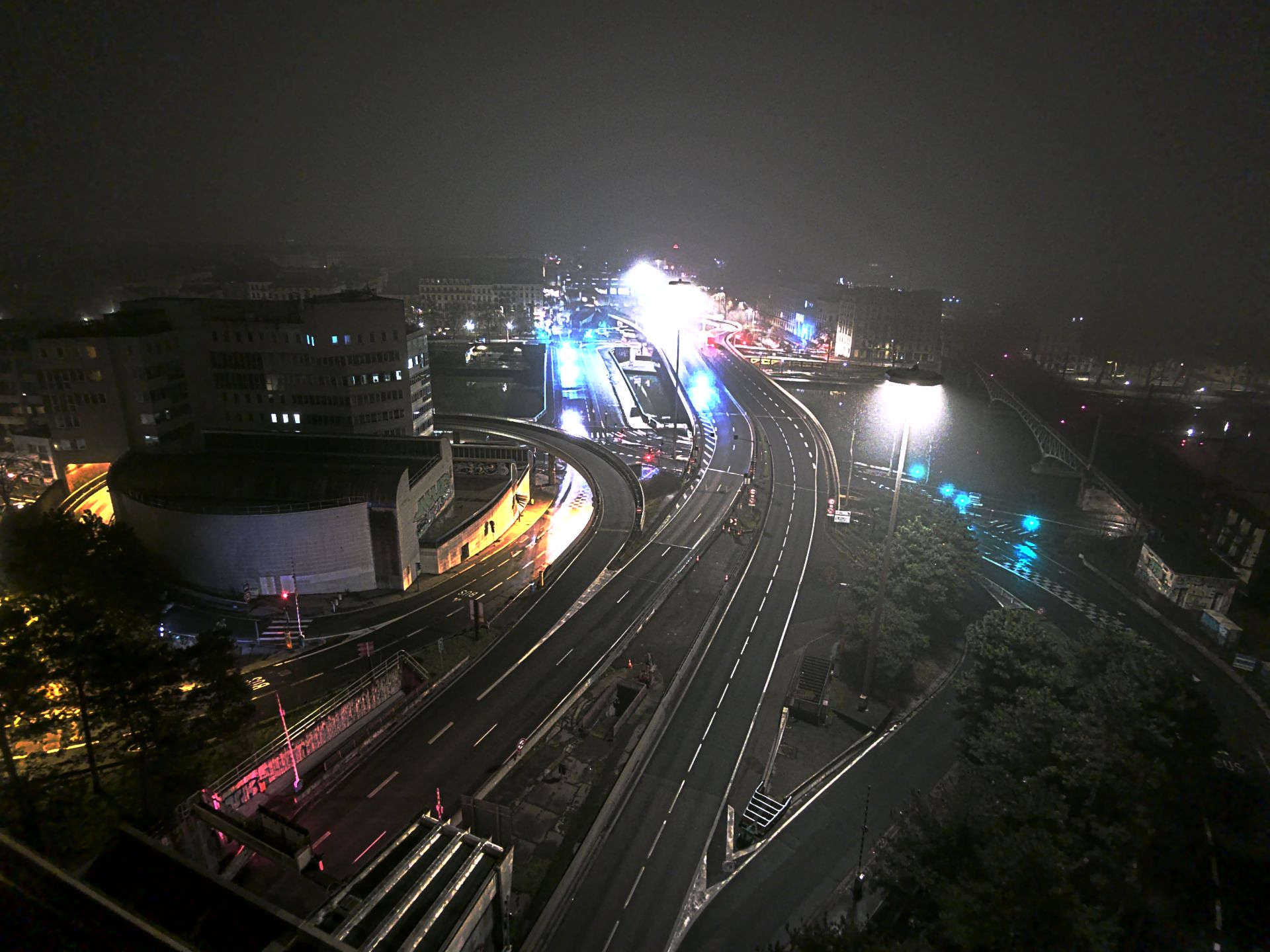 Caméra autoroute à Lyon Perrache à l'entrée Sud du Tunnel sous Fourvière, en direction de Marseille
