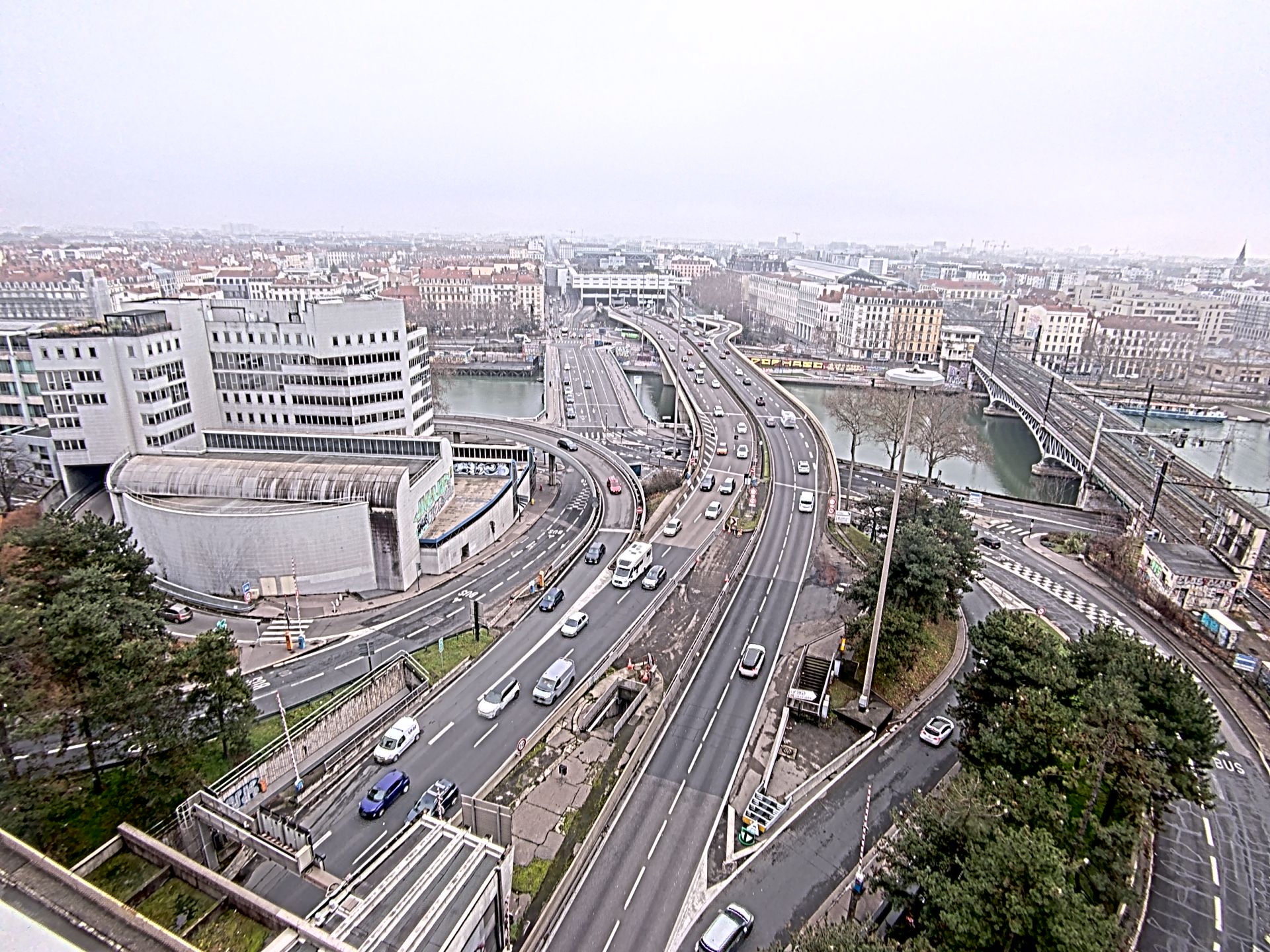Caméra autoroute à Lyon Perrache à l'entrée Sud du Tunnel sous Fourvière, en direction de Marseille