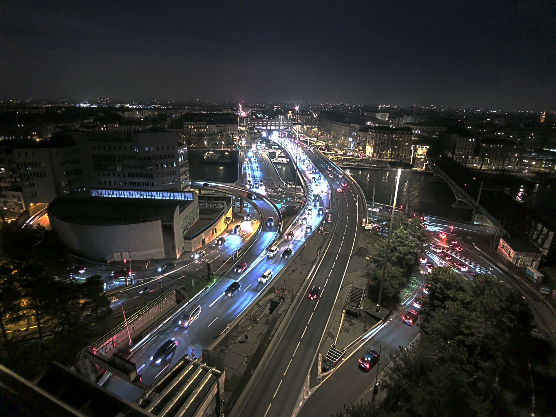 Caméra autoroute à Lyon Perrache à l'entrée Sud du Tunnel sous Fourvière, en direction de Marseille