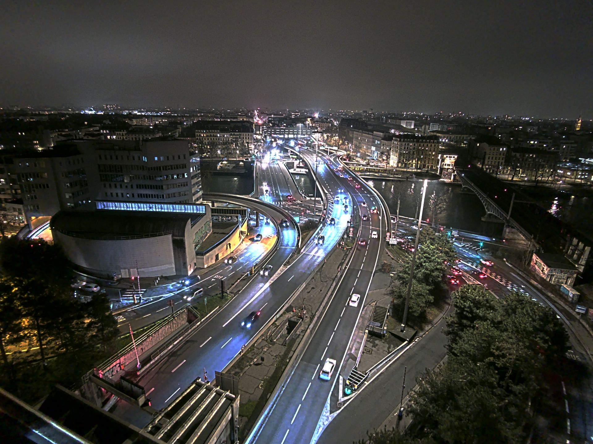 Caméra autoroute à Lyon Perrache à l'entrée Sud du Tunnel sous Fourvière, en direction de Marseille
