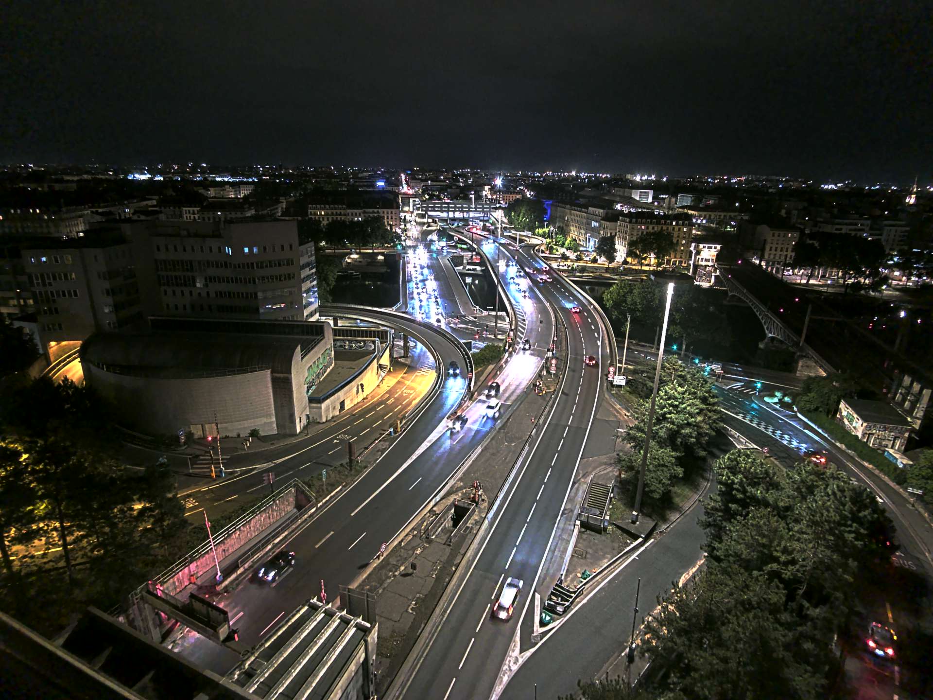 Caméra autoroute à Lyon Perrache à l'entrée Sud du Tunnel sous Fourvière, en direction de Marseille