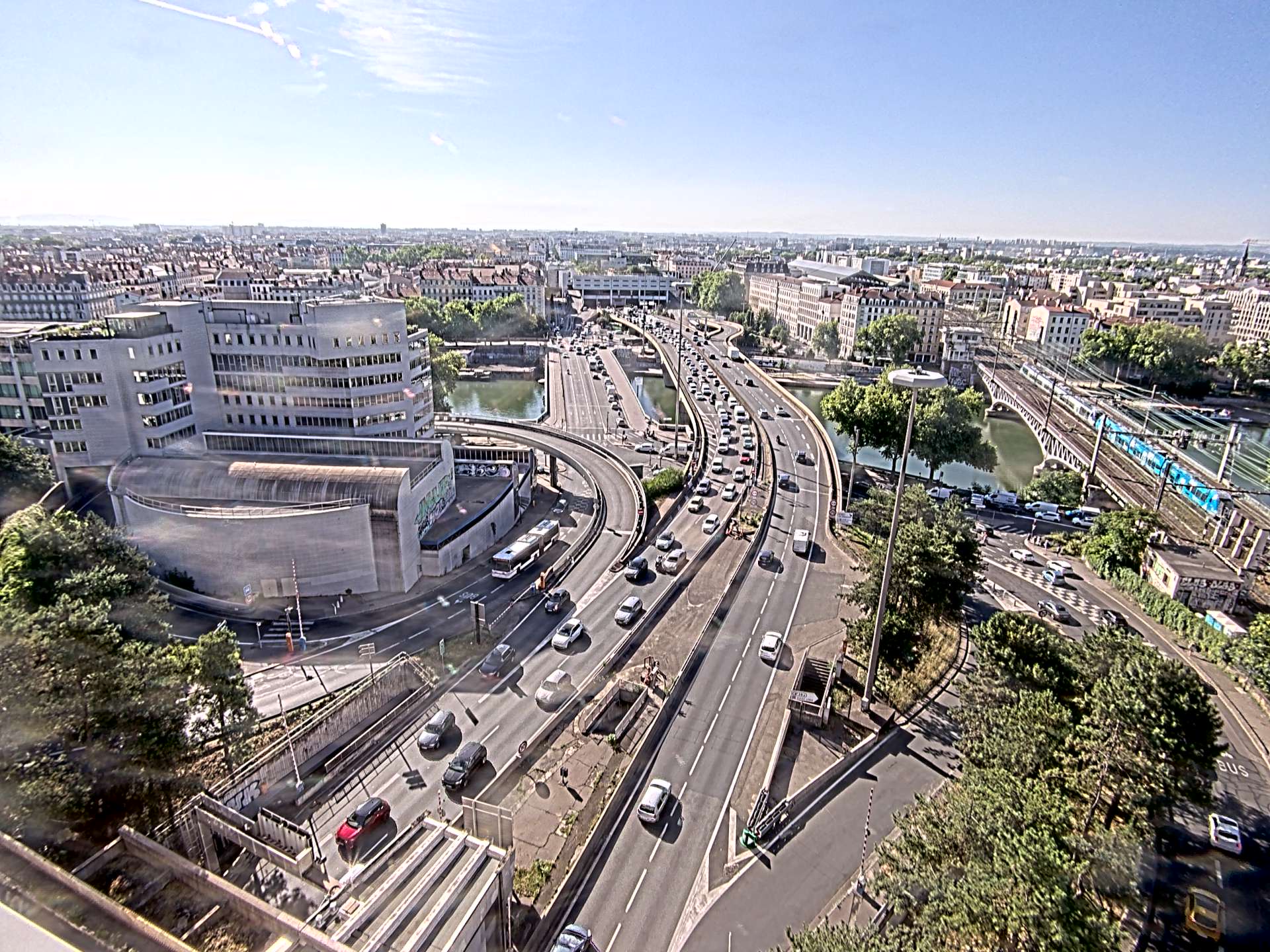 Caméra autoroute à Lyon Perrache à l'entrée Sud du Tunnel sous Fourvière, en direction de Marseille