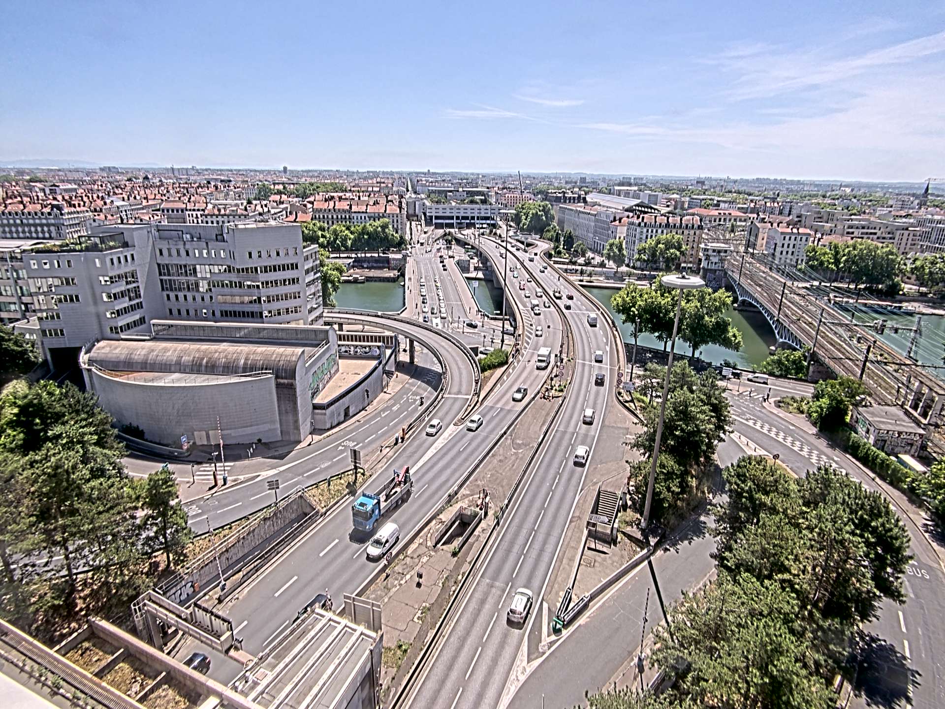 Caméra autoroute à Lyon Perrache à l'entrée Sud du Tunnel sous Fourvière, en direction de Marseille