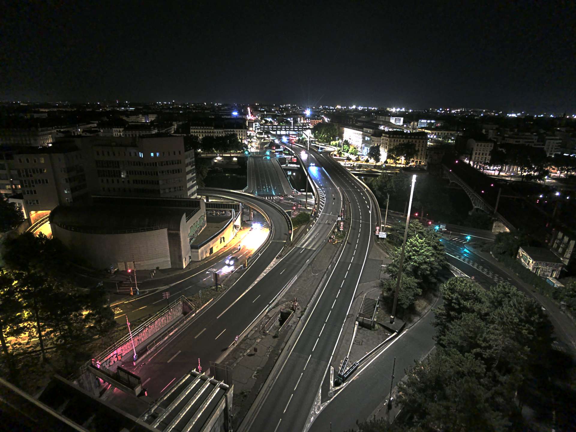 Caméra autoroute à Lyon Perrache à l'entrée Sud du Tunnel sous Fourvière, en direction de Marseille
