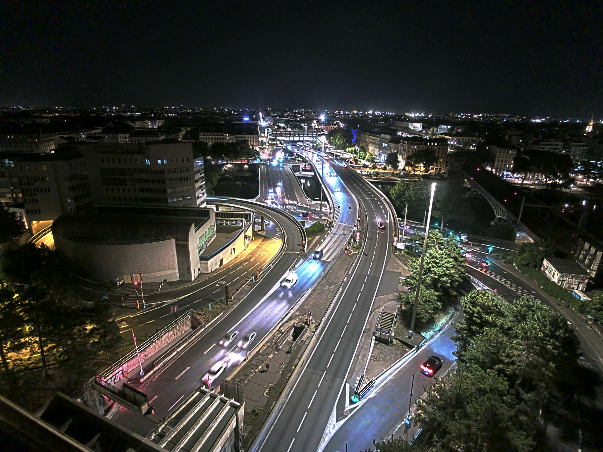 Caméra autoroute à Lyon Perrache à l'entrée Sud du Tunnel sous Fourvière, en direction de Marseille