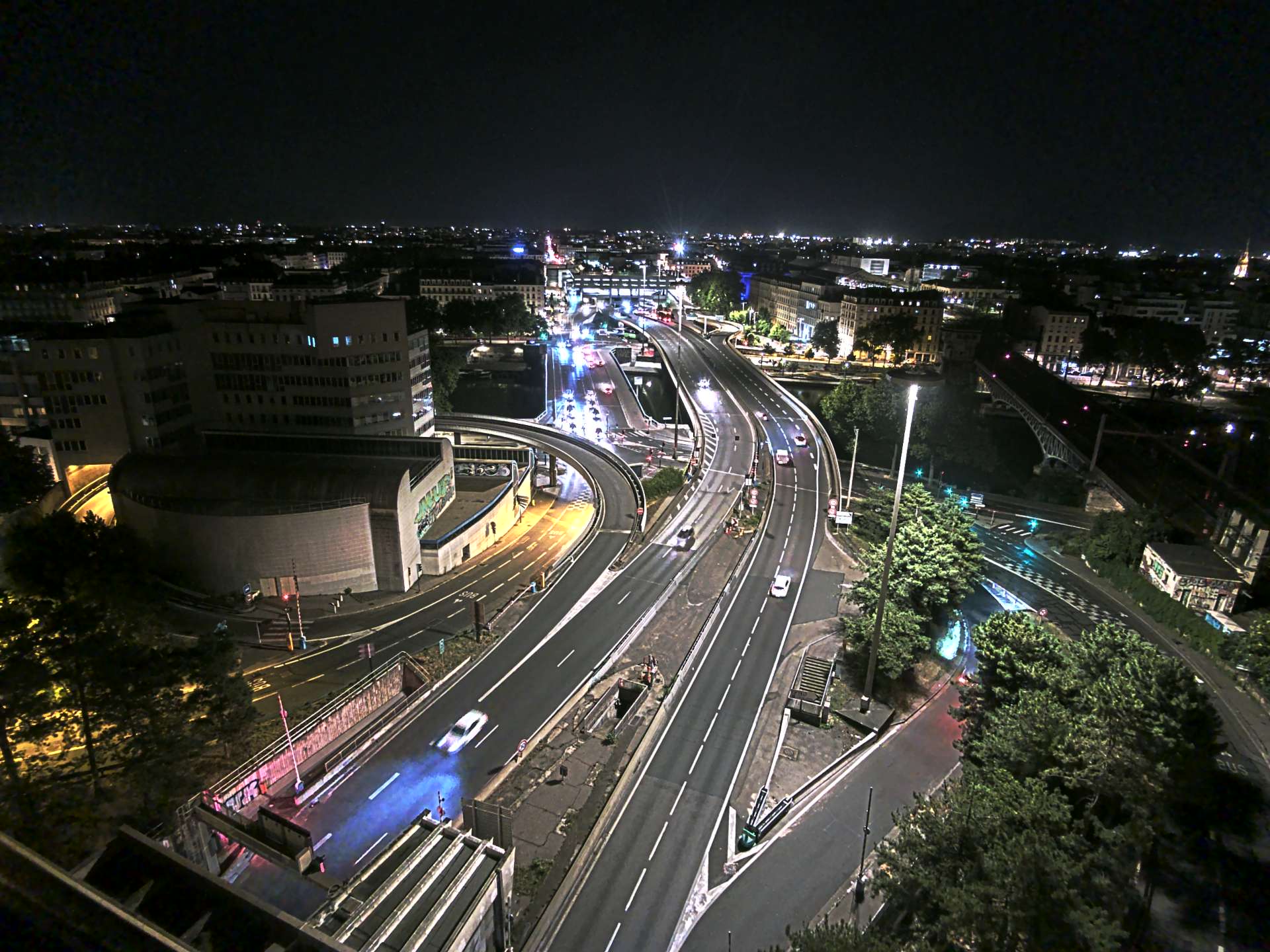 Caméra autoroute à Lyon Perrache à l'entrée Sud du Tunnel sous Fourvière, en direction de Marseille