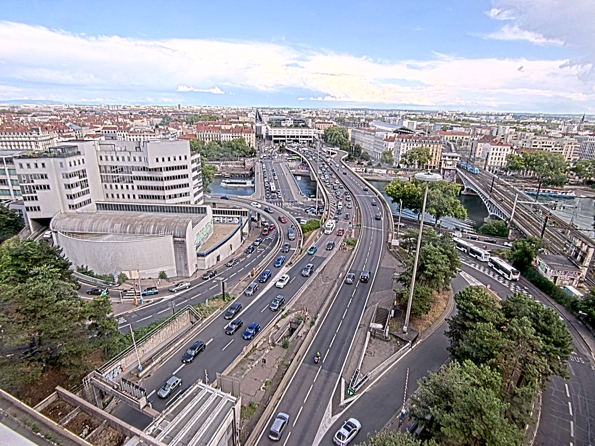 Caméra autoroute à Lyon Perrache à l'entrée Sud du Tunnel sous Fourvière, en direction de Marseille