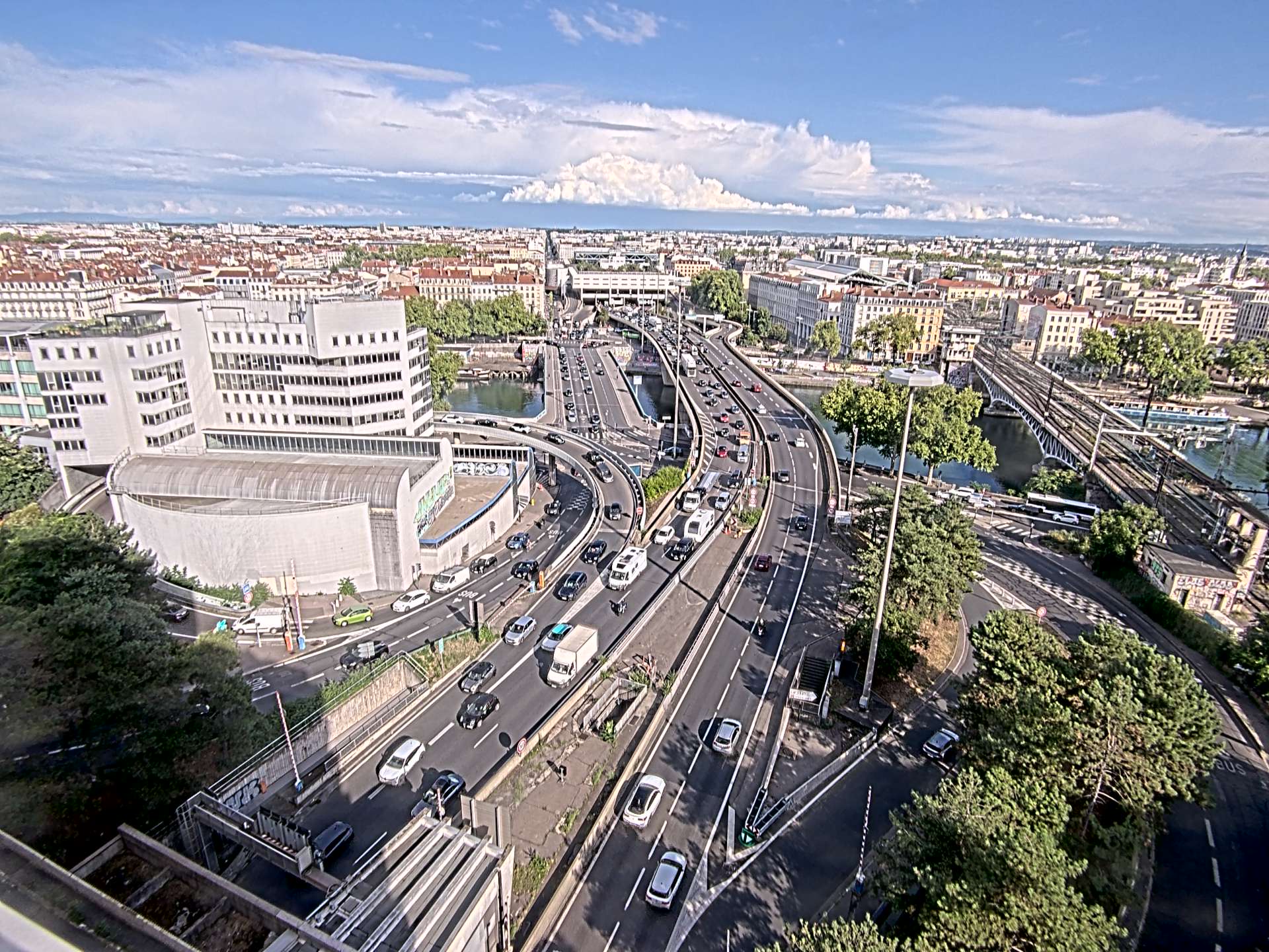 Caméra autoroute à Lyon Perrache à l'entrée Sud du Tunnel sous Fourvière, en direction de Marseille